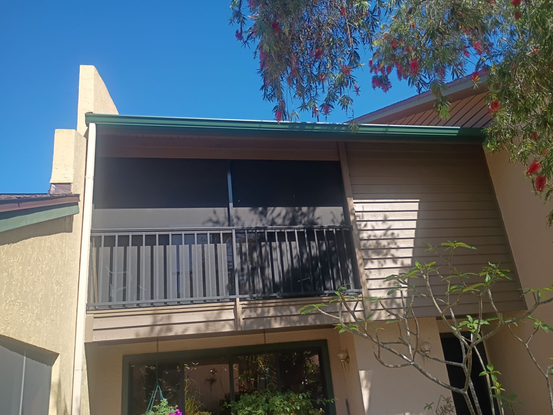 Leaf Guard using Gutter Guards & 3X4Downspoutsts in Sarasota FL by Gutter Professors