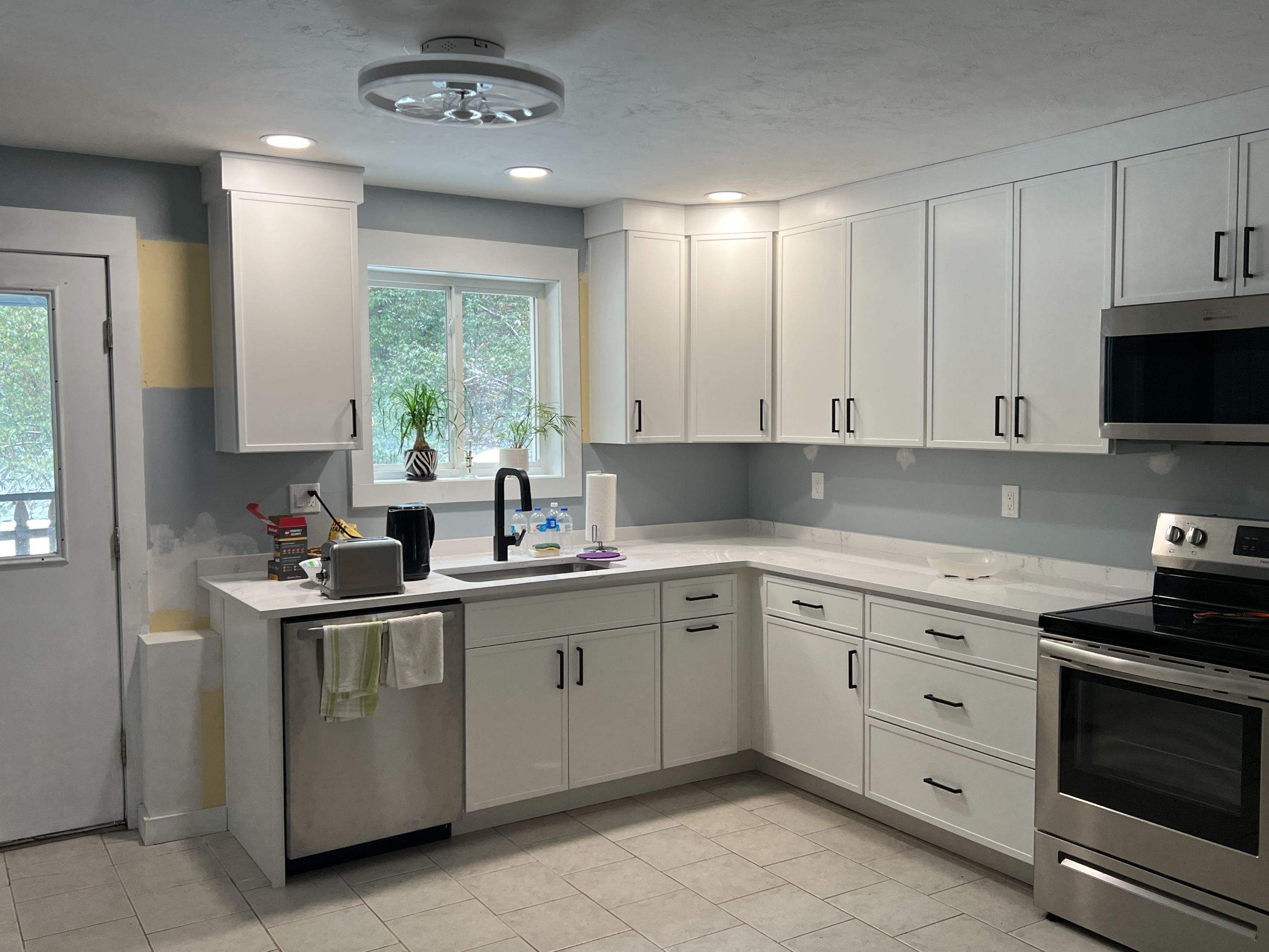 Kitchen Refresh by Chagnon Building & Remodeling LLC
