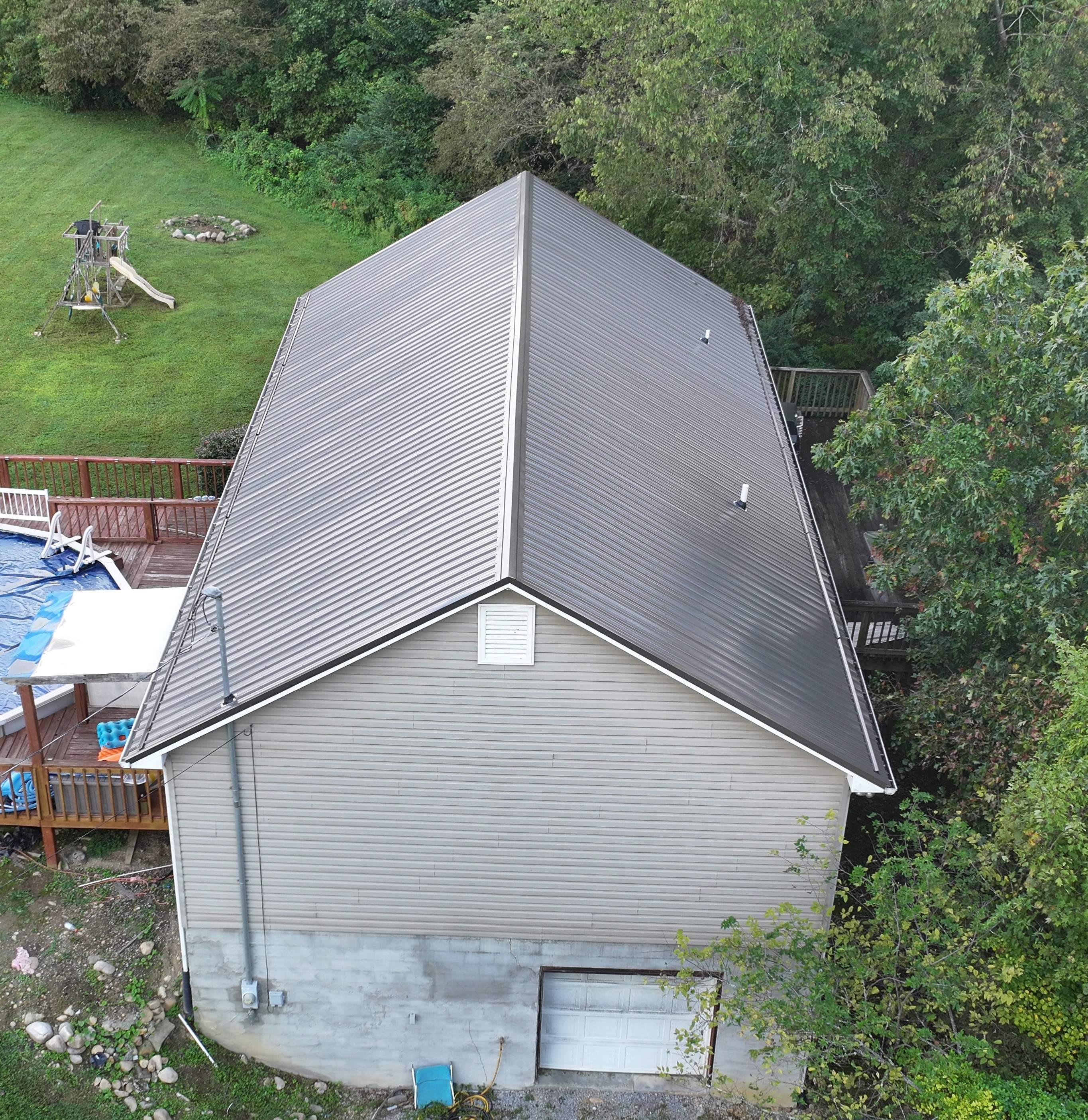 Collins Residence by Omnia Roofing