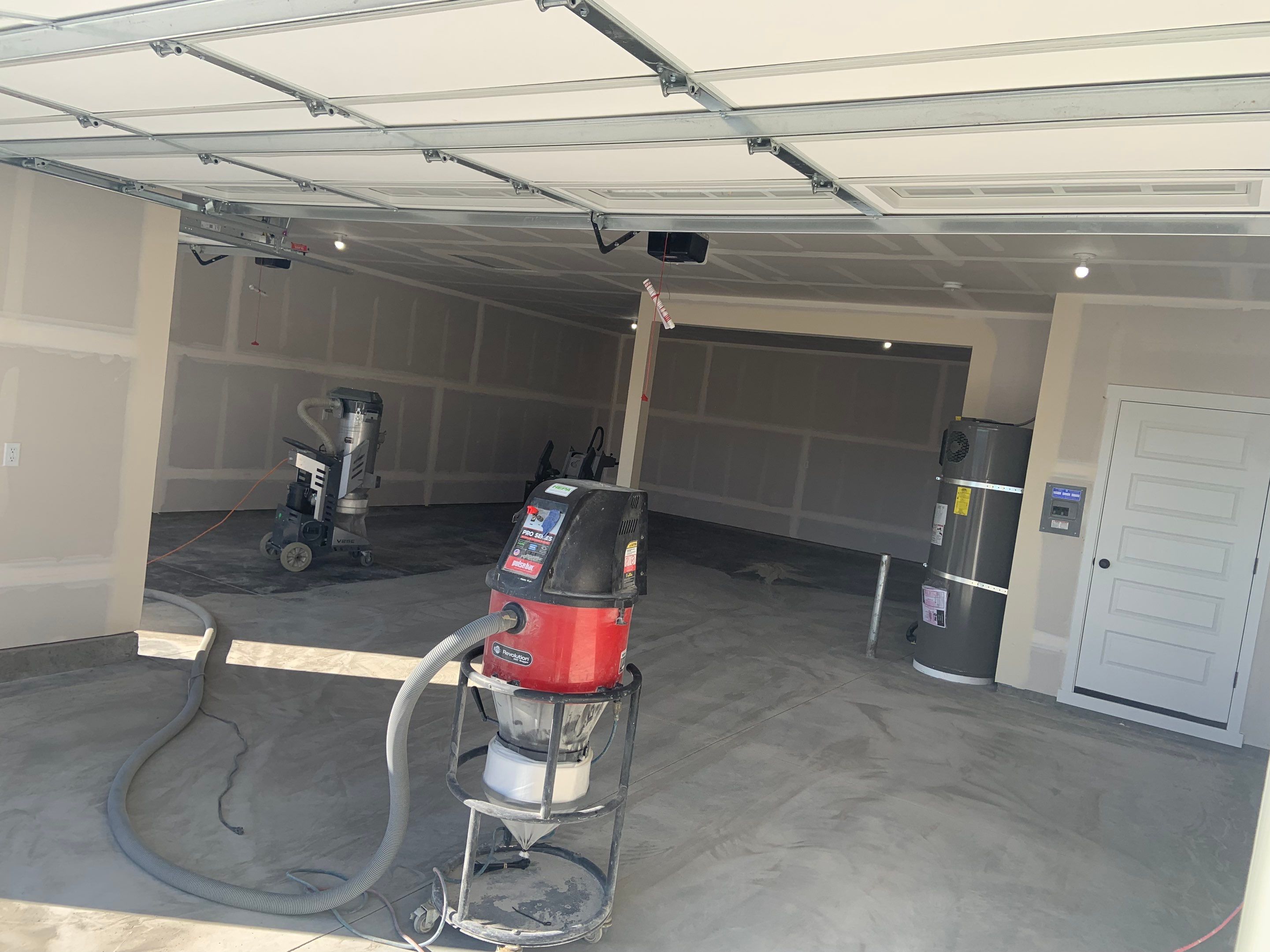 Garage Transformation using Nightfall and the Penntek Evolution System by Croc Coatings, LLC