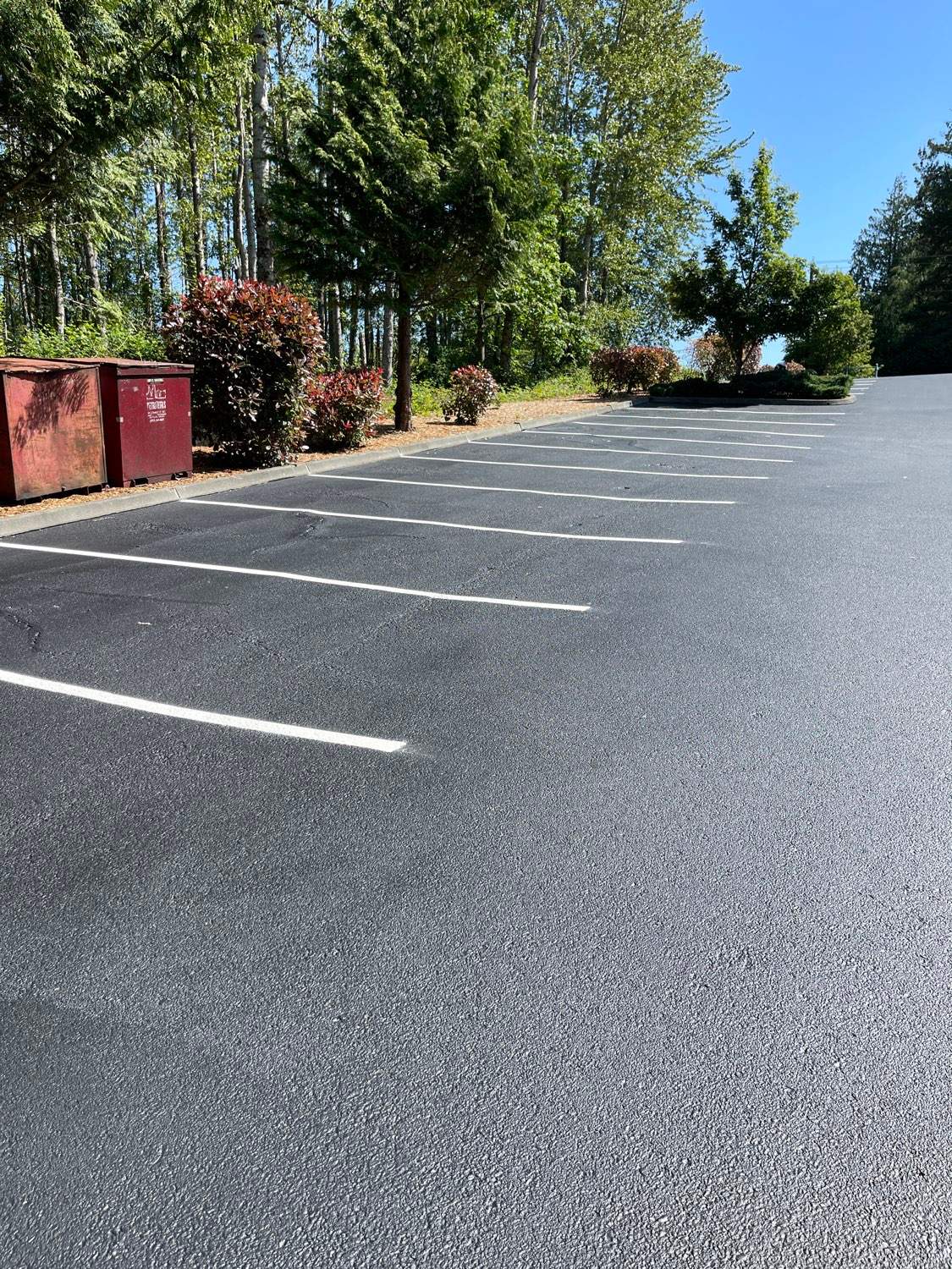 King Machine Business Parking Lot Sealcoat Overlay | Mukilteo by Jireh Asphalt & Concrete Inc 