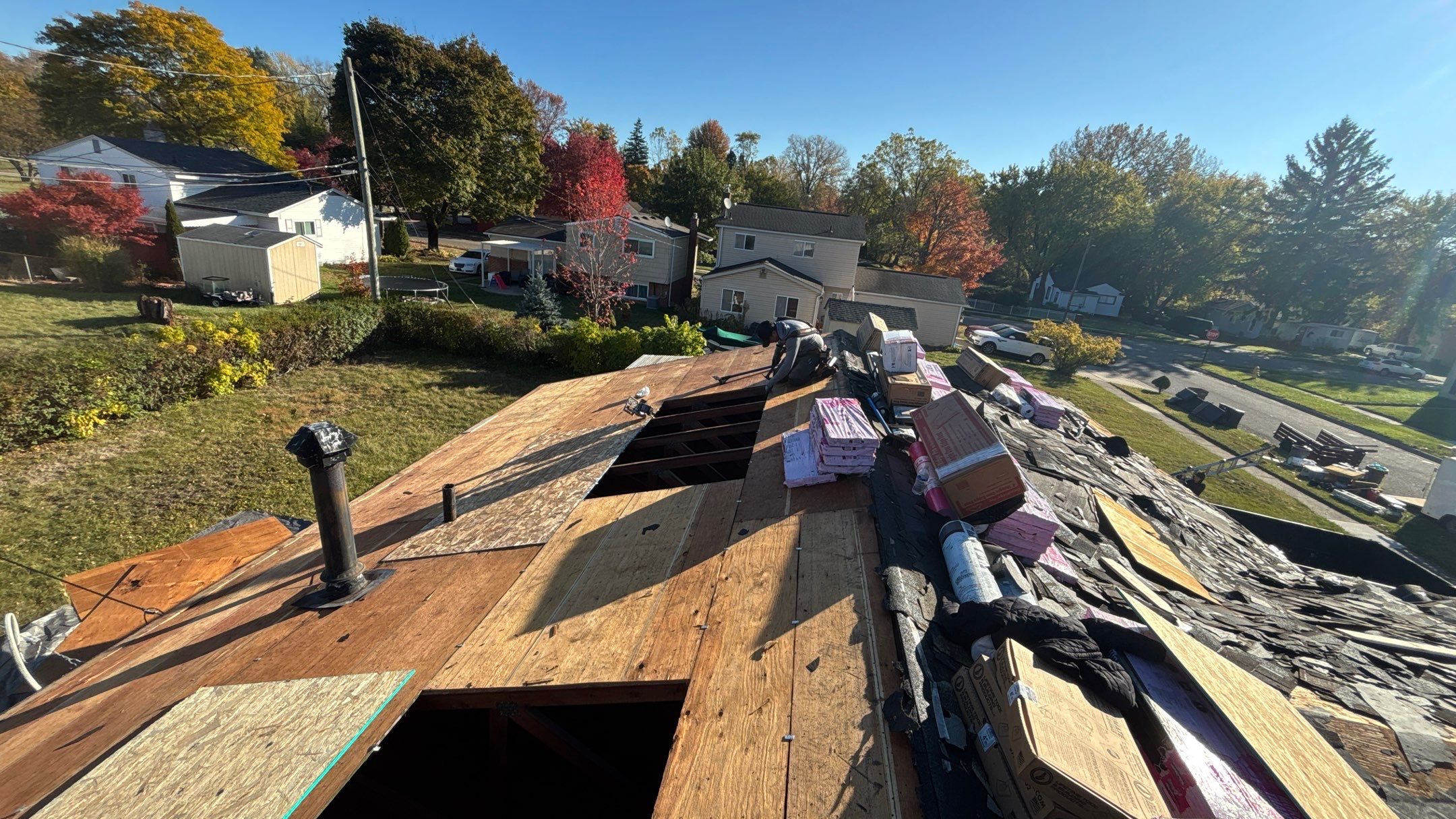 Roof Replacement using Owens Corning Brownwood by 180 Contractors