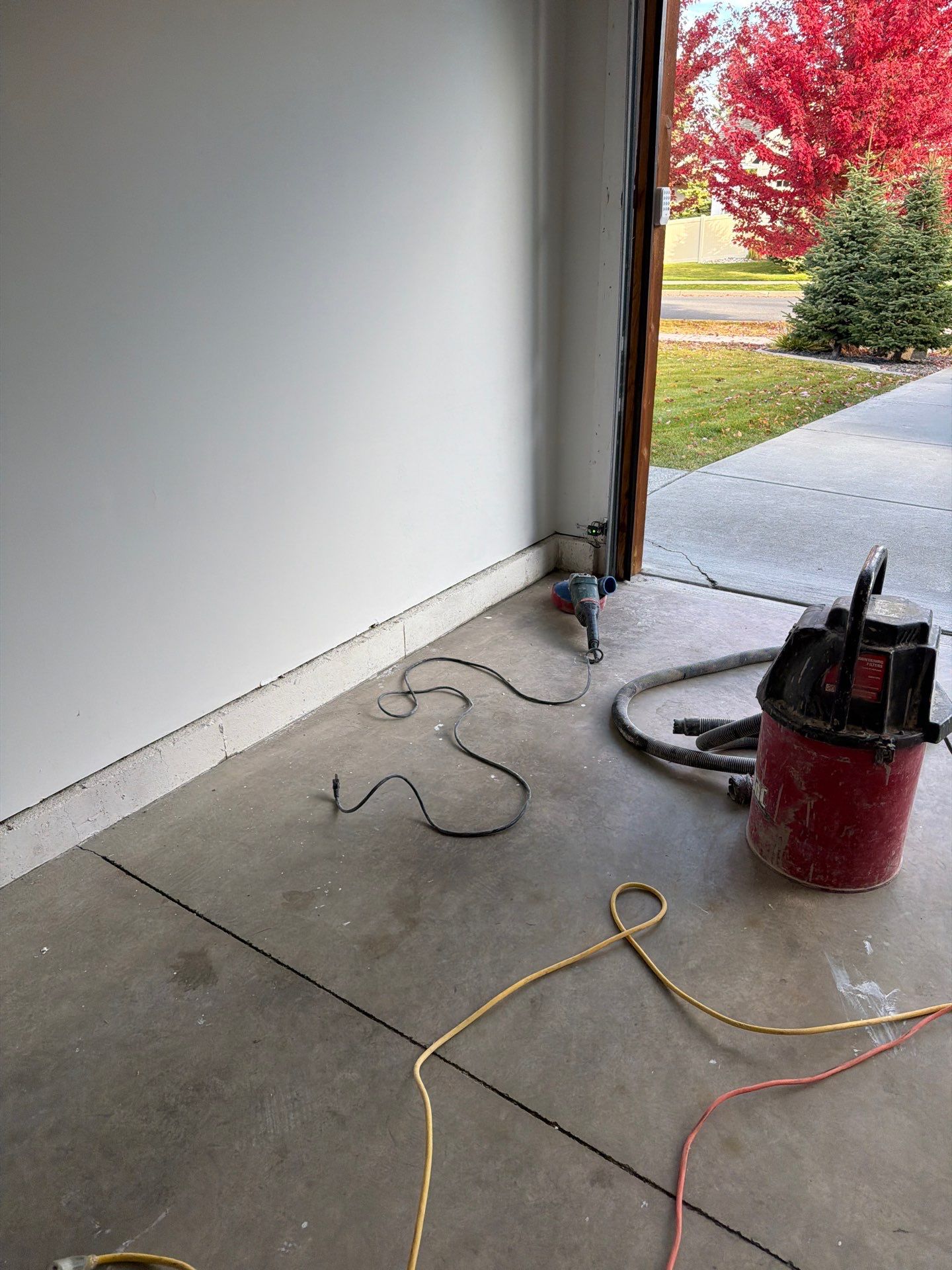 Polyaspartic Garage Floor Coating with Vinyl Flakes in Hayden by Croc Coatings, LLC