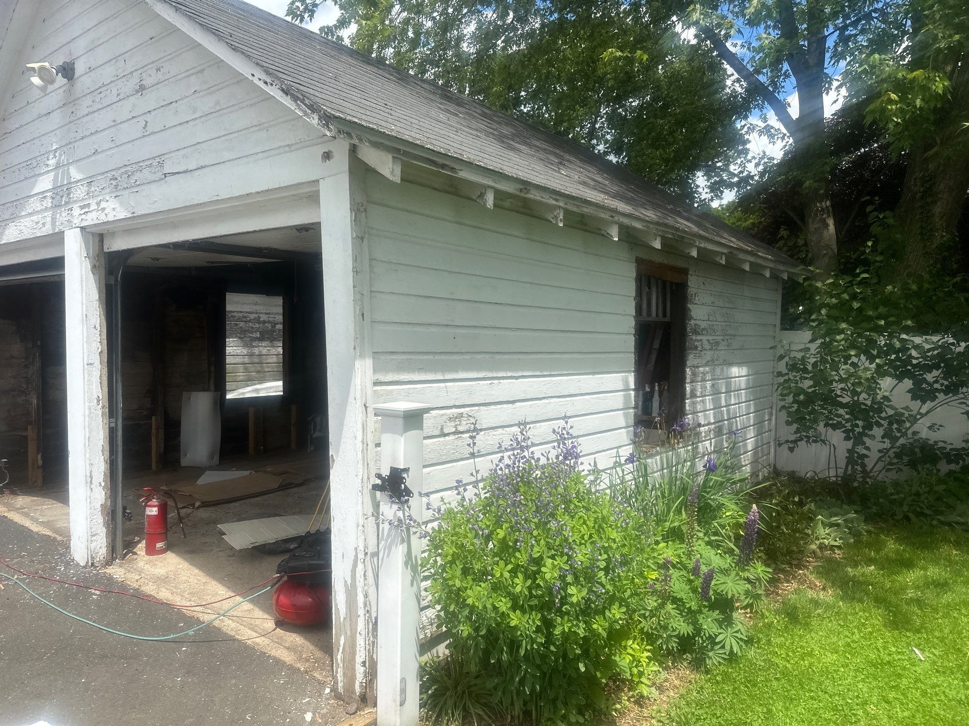 Siding Installation using CertainTeed Mainstreet Vinyl Siding - Savannah Wicker by A Plus Exterior