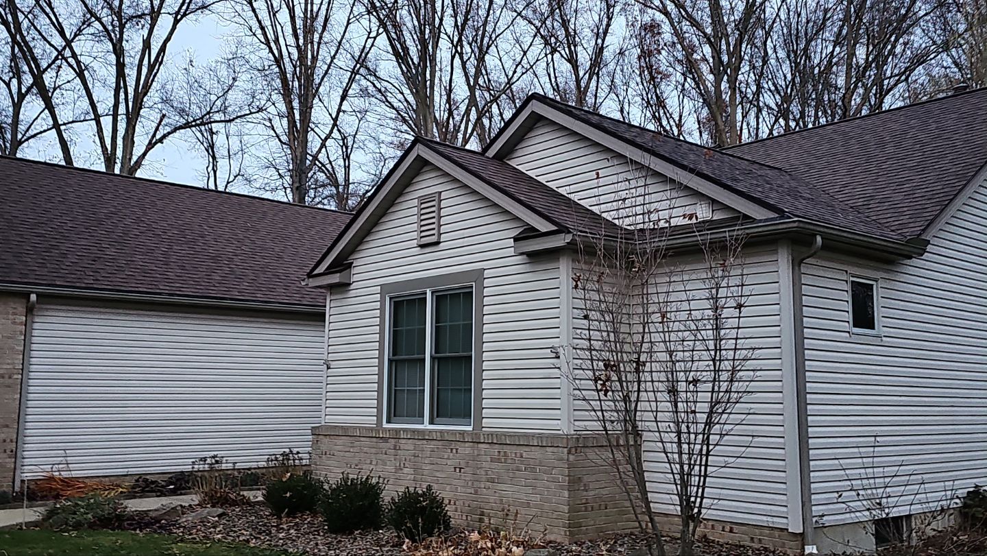 ATLAS PINNACLE COLOR: BURNT HICKORY DRIP EDGE: ROYAL BROWN by Eagle Eye Roofing
