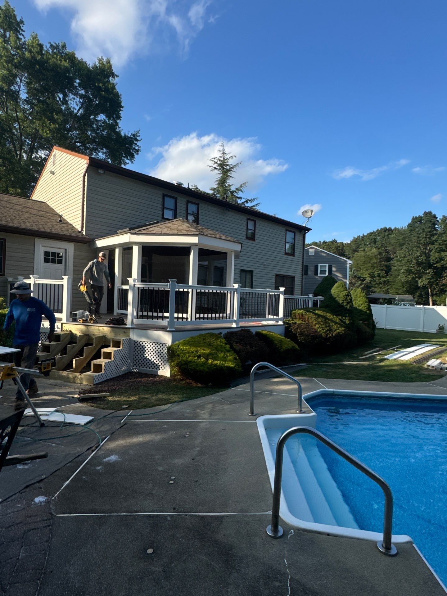 Deck Resurface and screen room remodel in Freehold Township by deck guardian