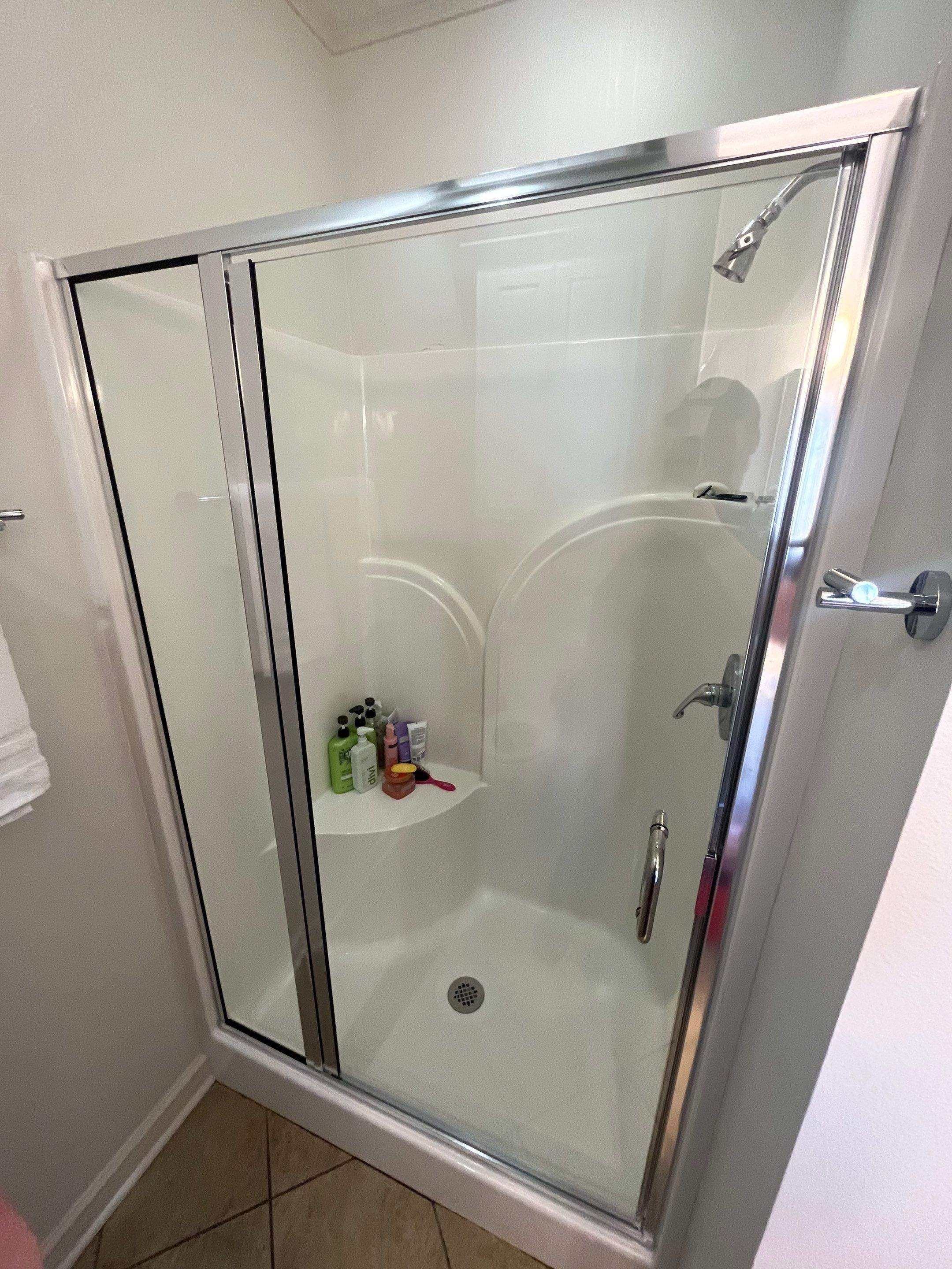 Shower Pictures by Custom Glass Service