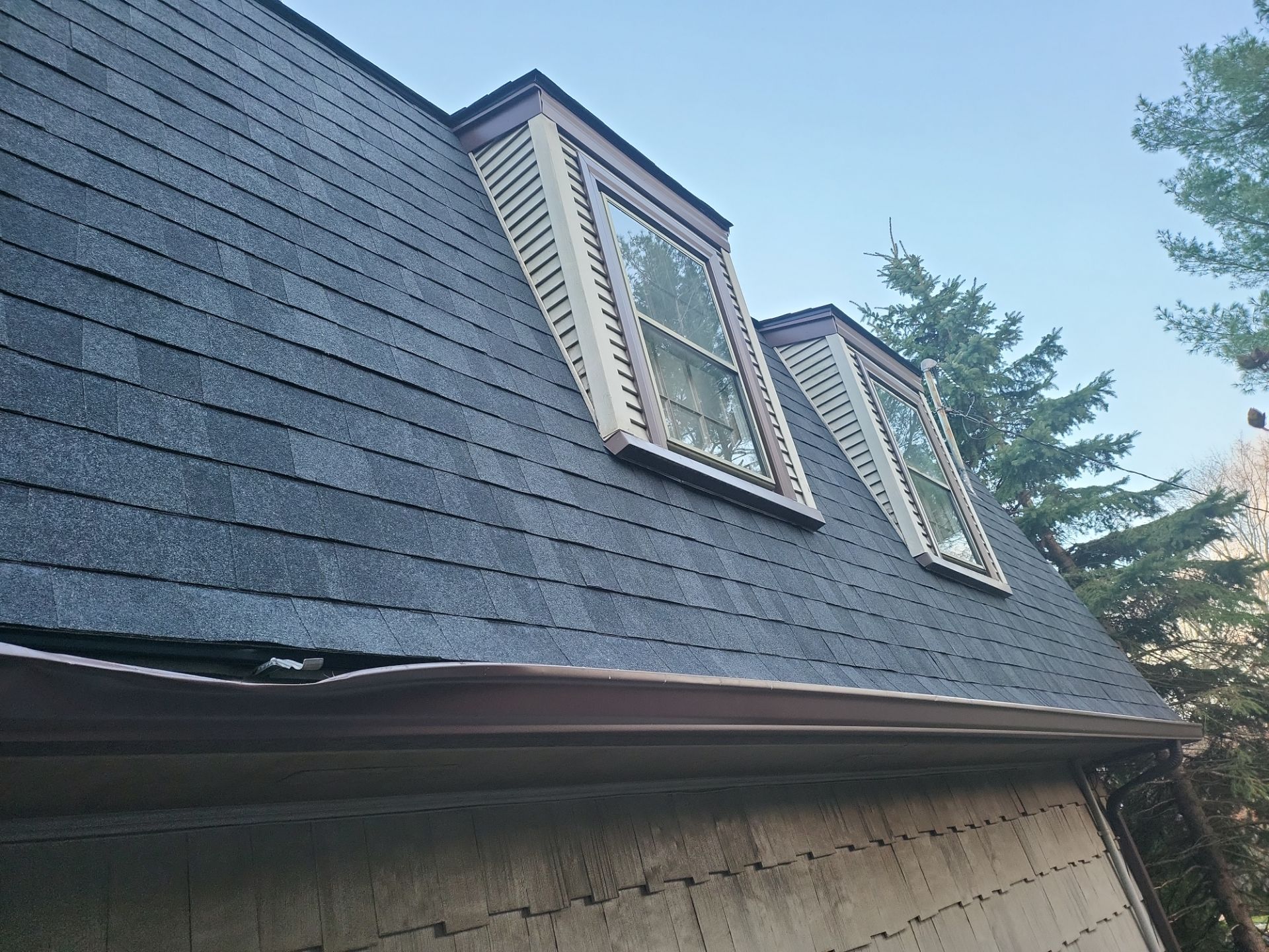 Residential Roofing Installation using Owens Corning TruDefinition Onyx Black by A Plus Exterior