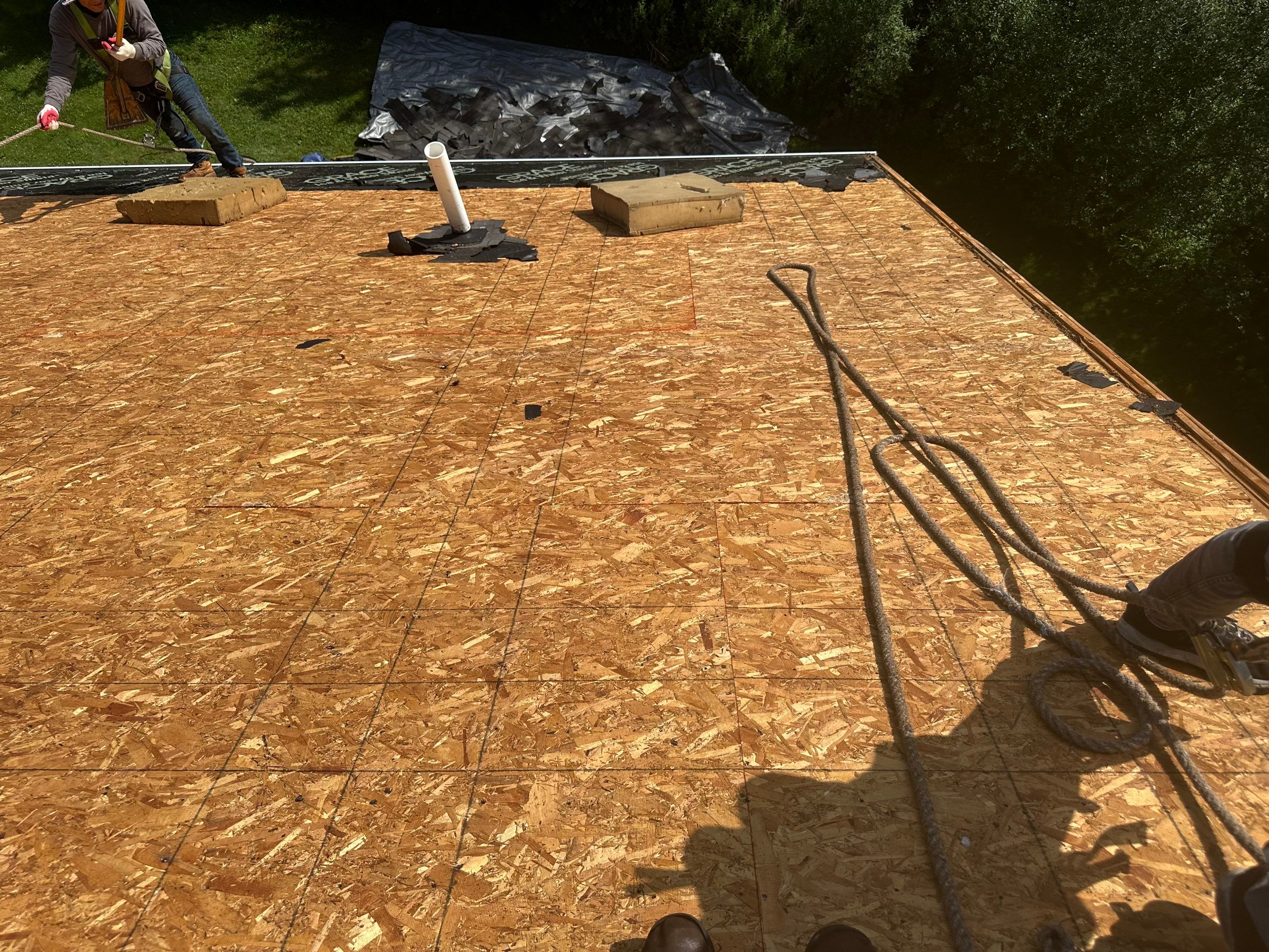 Rochester, NH – One-Day Roof Replacement by Tall pine roofing