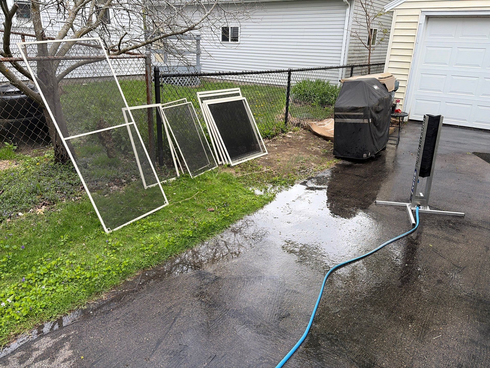 House wash, window clean and screen clean by Shulla Exterior Cleaning