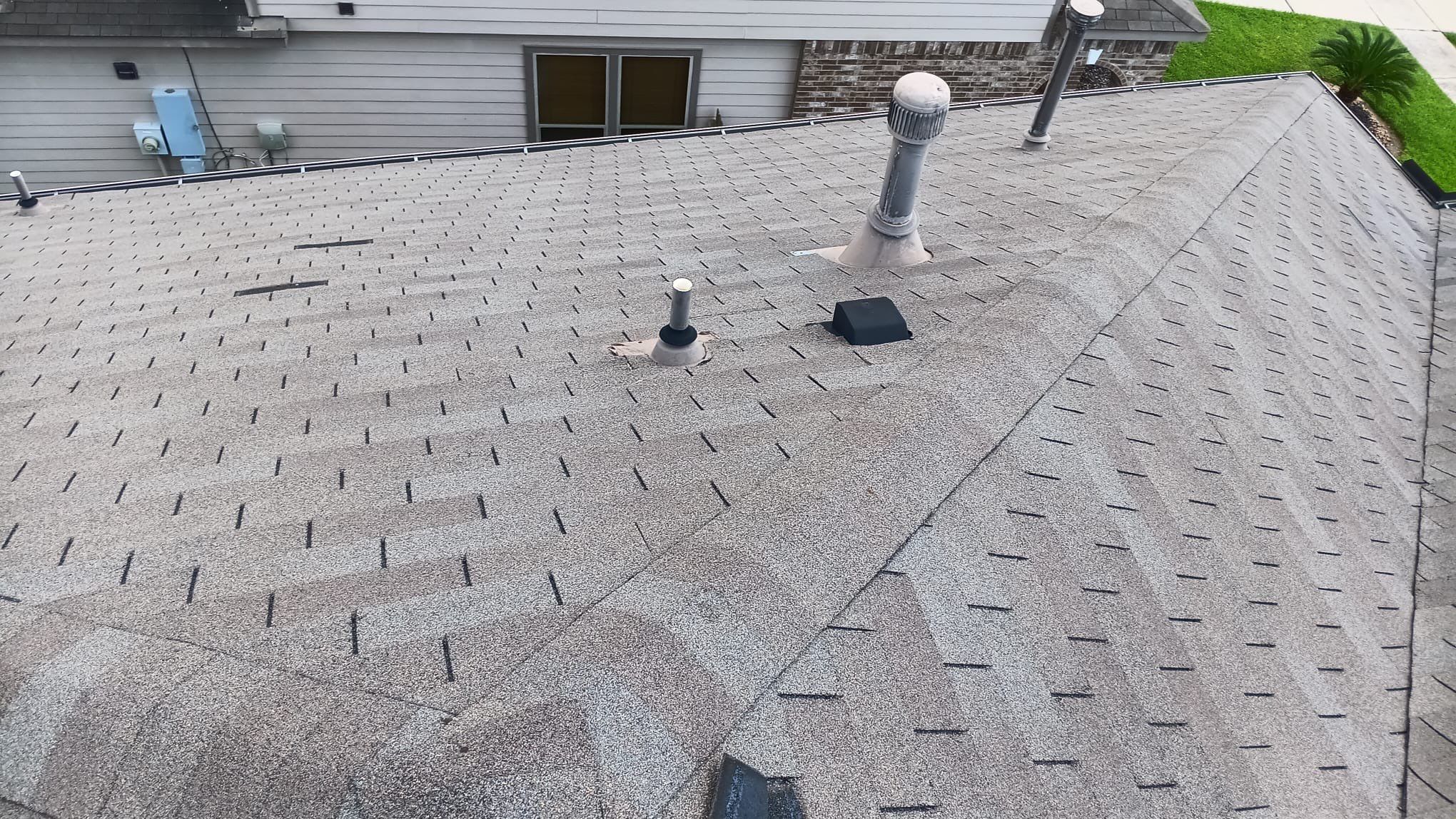 Hail Damage using Owen's Corning Duration (Lifetime) Shingles by Roof Repair Company