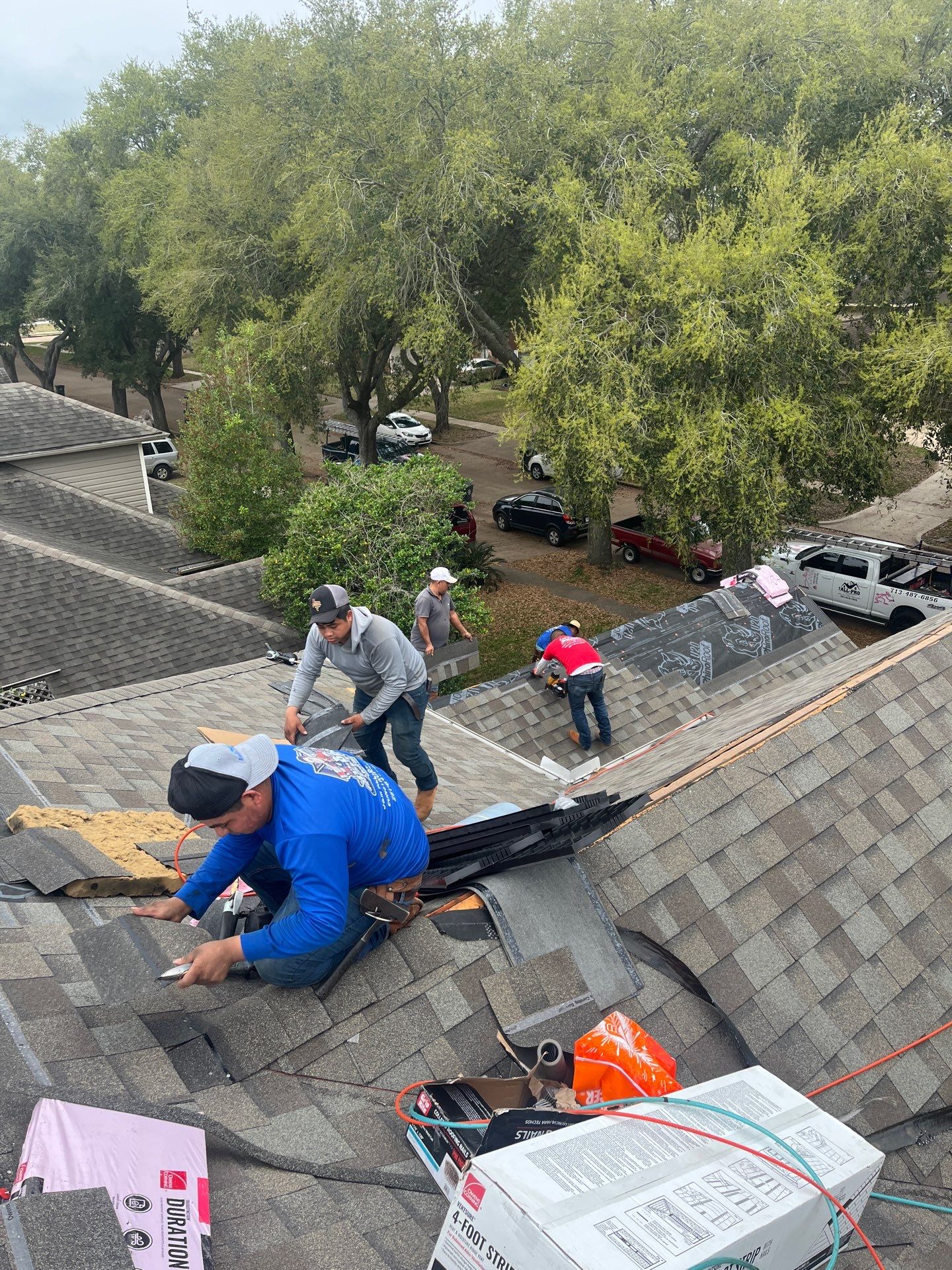 Residential Roofing Installation using Owen's Corning Duration (Lifetime) Shingles by Roof Repair Company