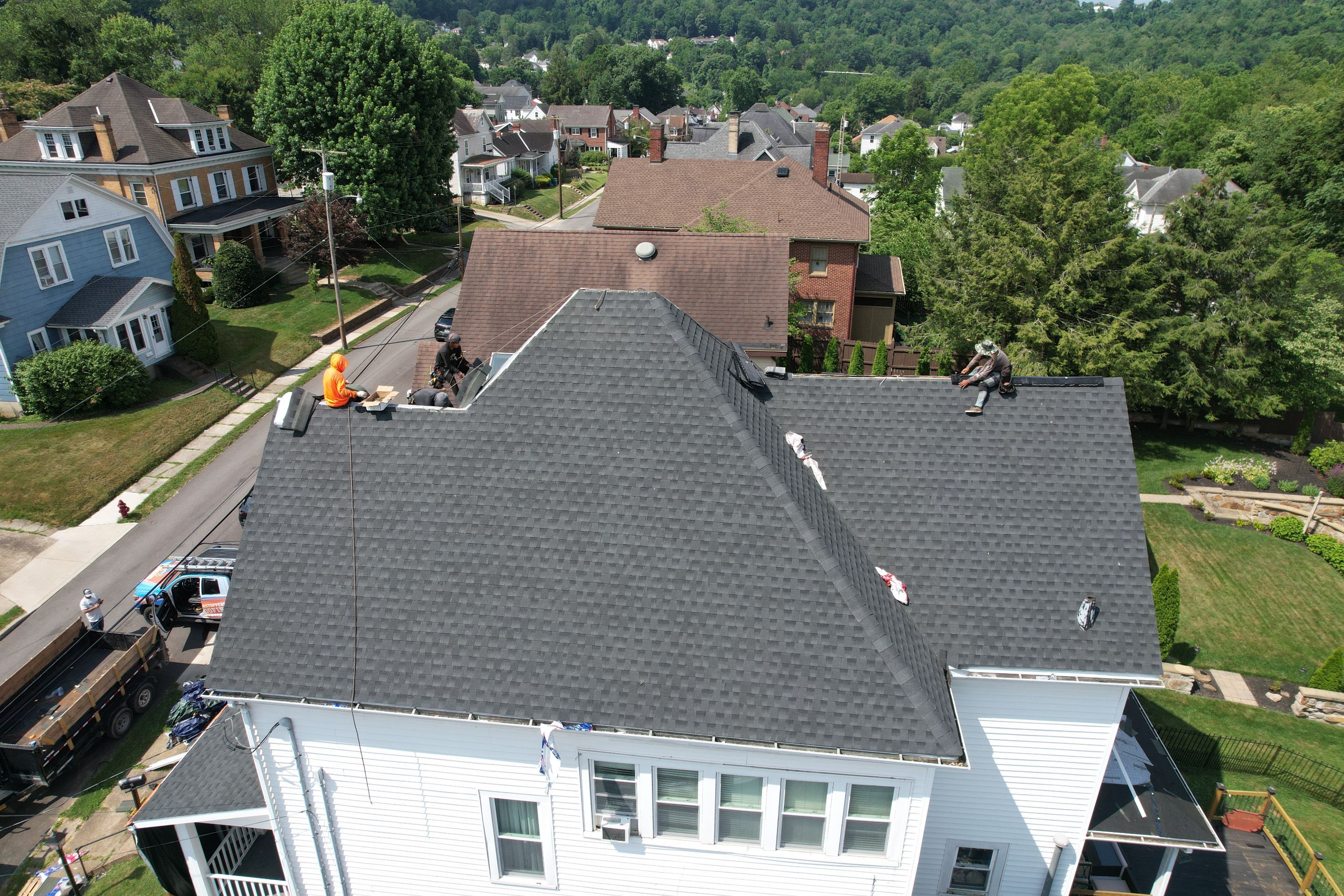 Residential Roofing Installation using GAF Timberline HDZ Charcoal by Rainstoppers Roofing