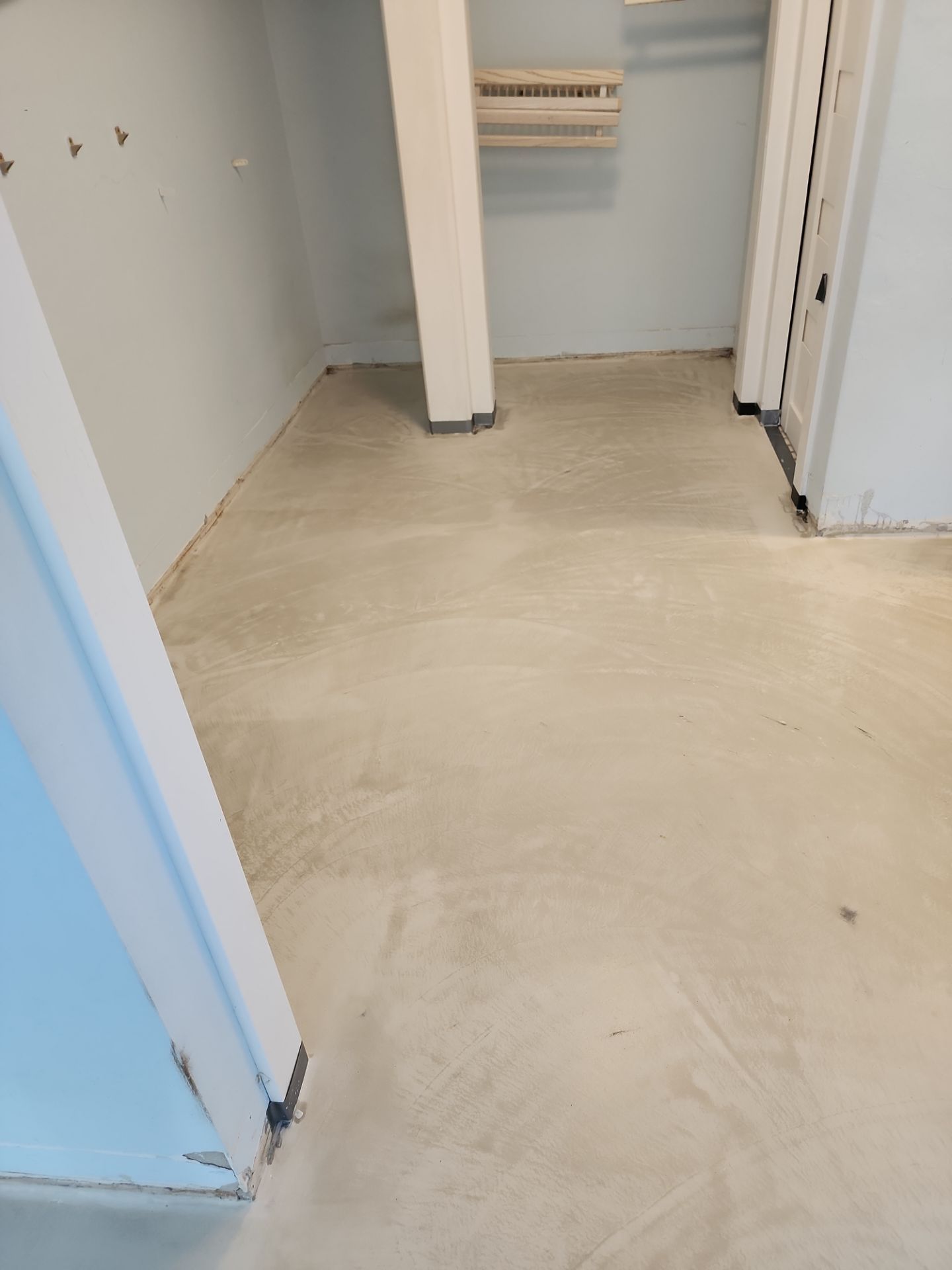 Microtopping (Limestone) on Private Residence by Seamless Surfaces