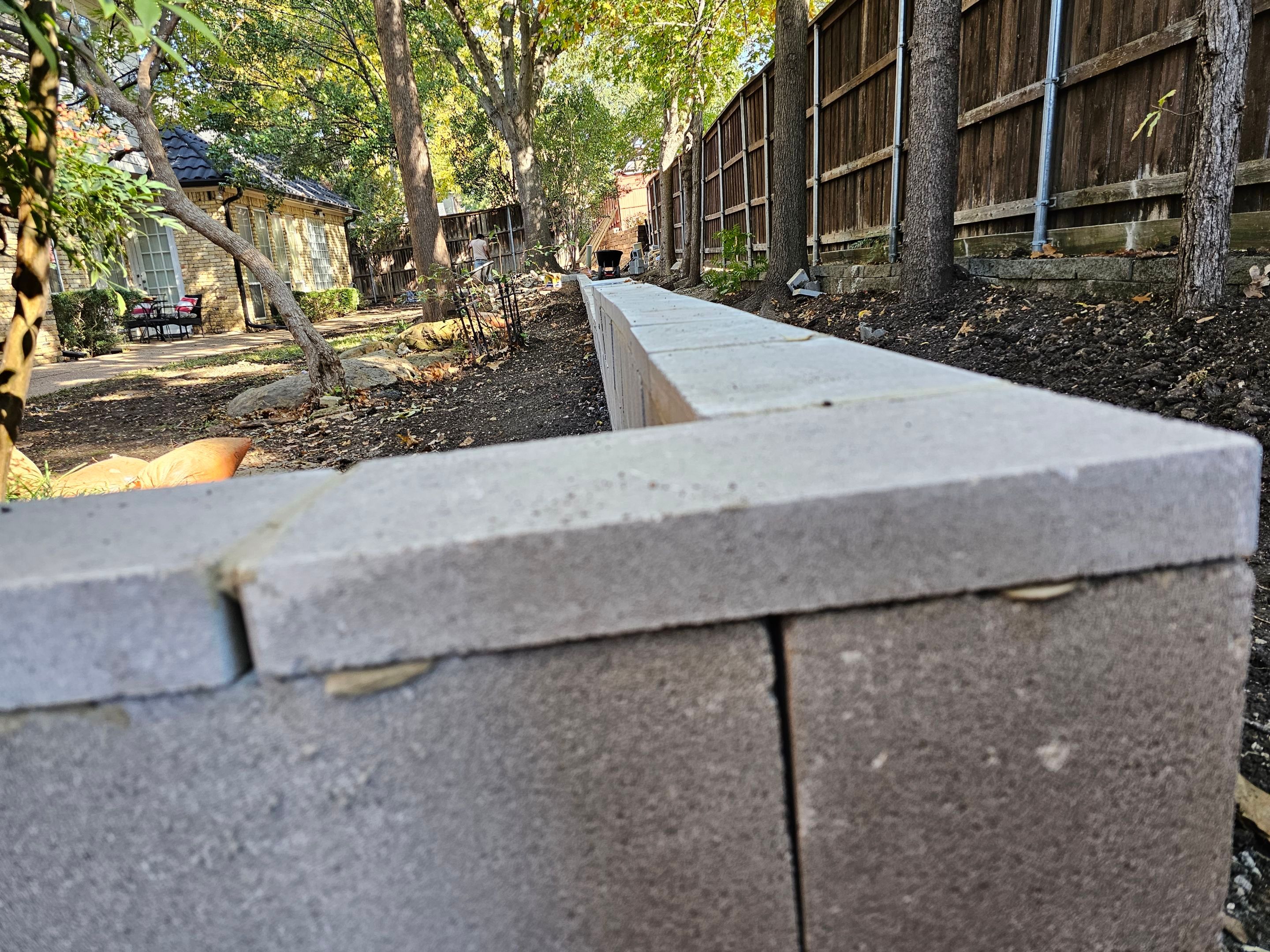 French Drain & Retaining Wall by EL-GC LLC 