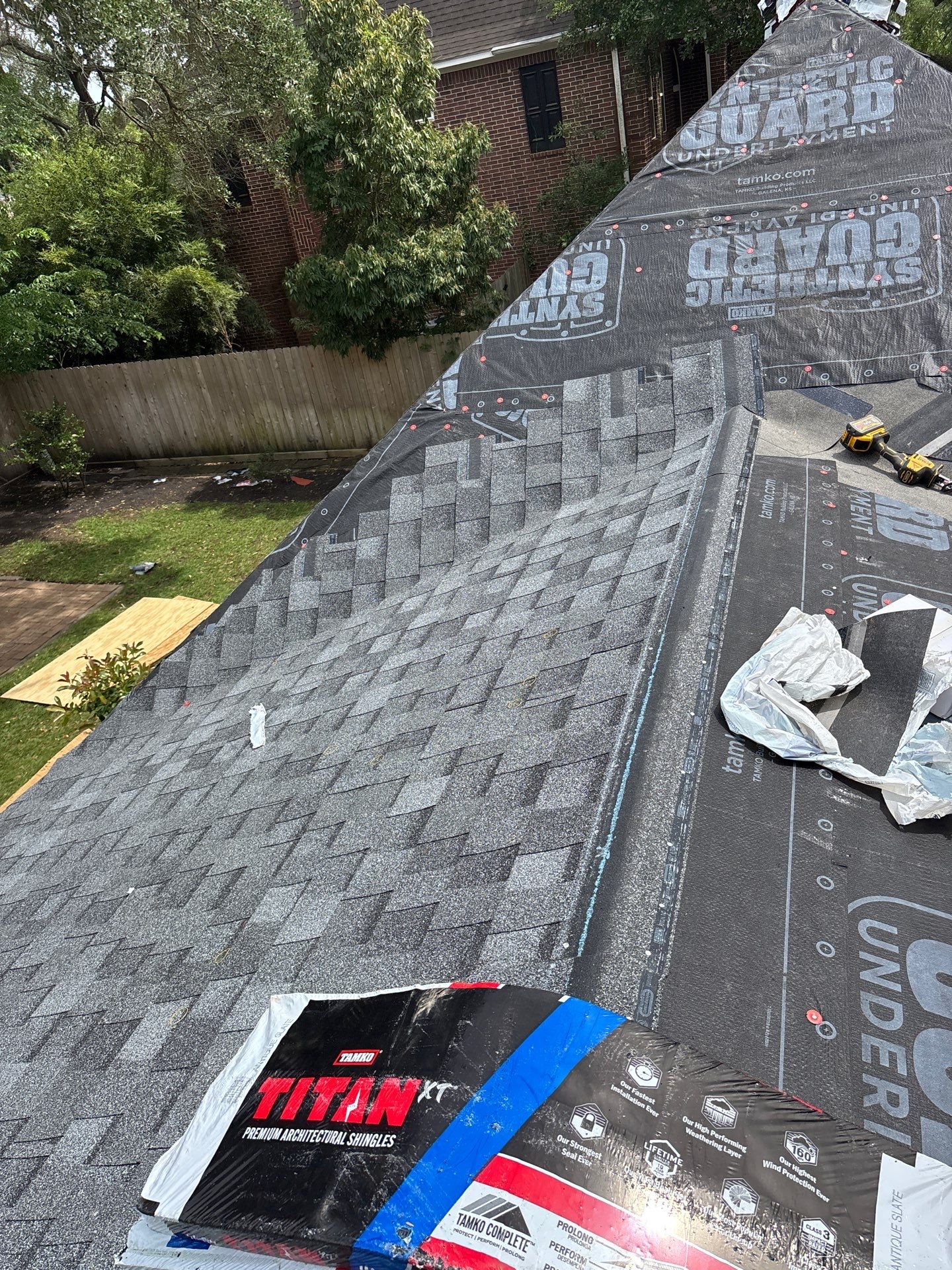 Roof Replacement Houston by Roof Repair Company