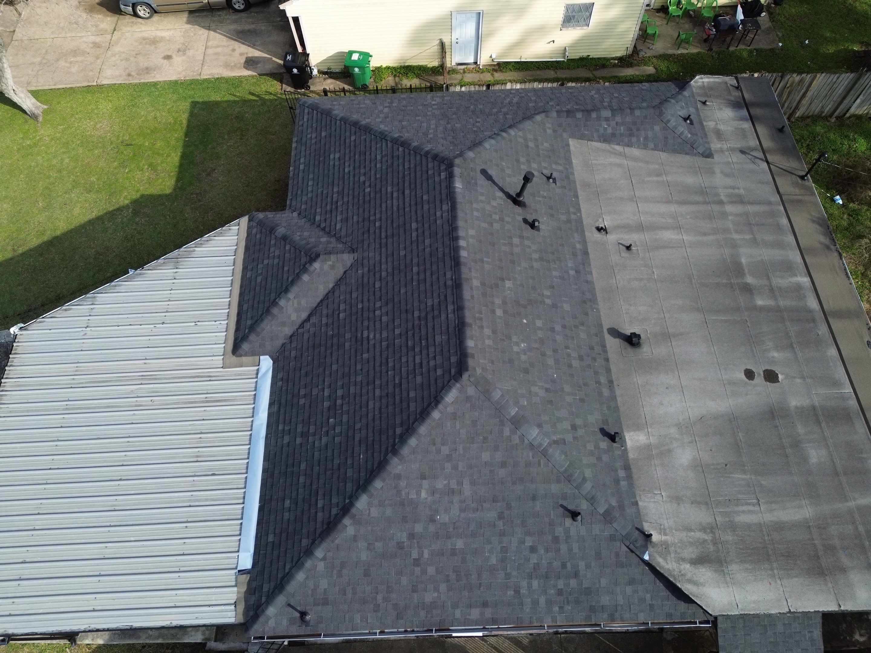 Roof Remplacement using Atlas Prolam Black Shadow by CAP Roofing and Construction LLC