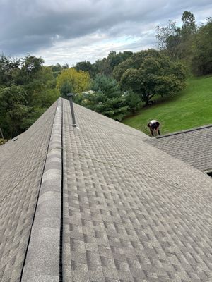 Residential Roofing Installation using GAF Timberline HDZ Weatherer Wood