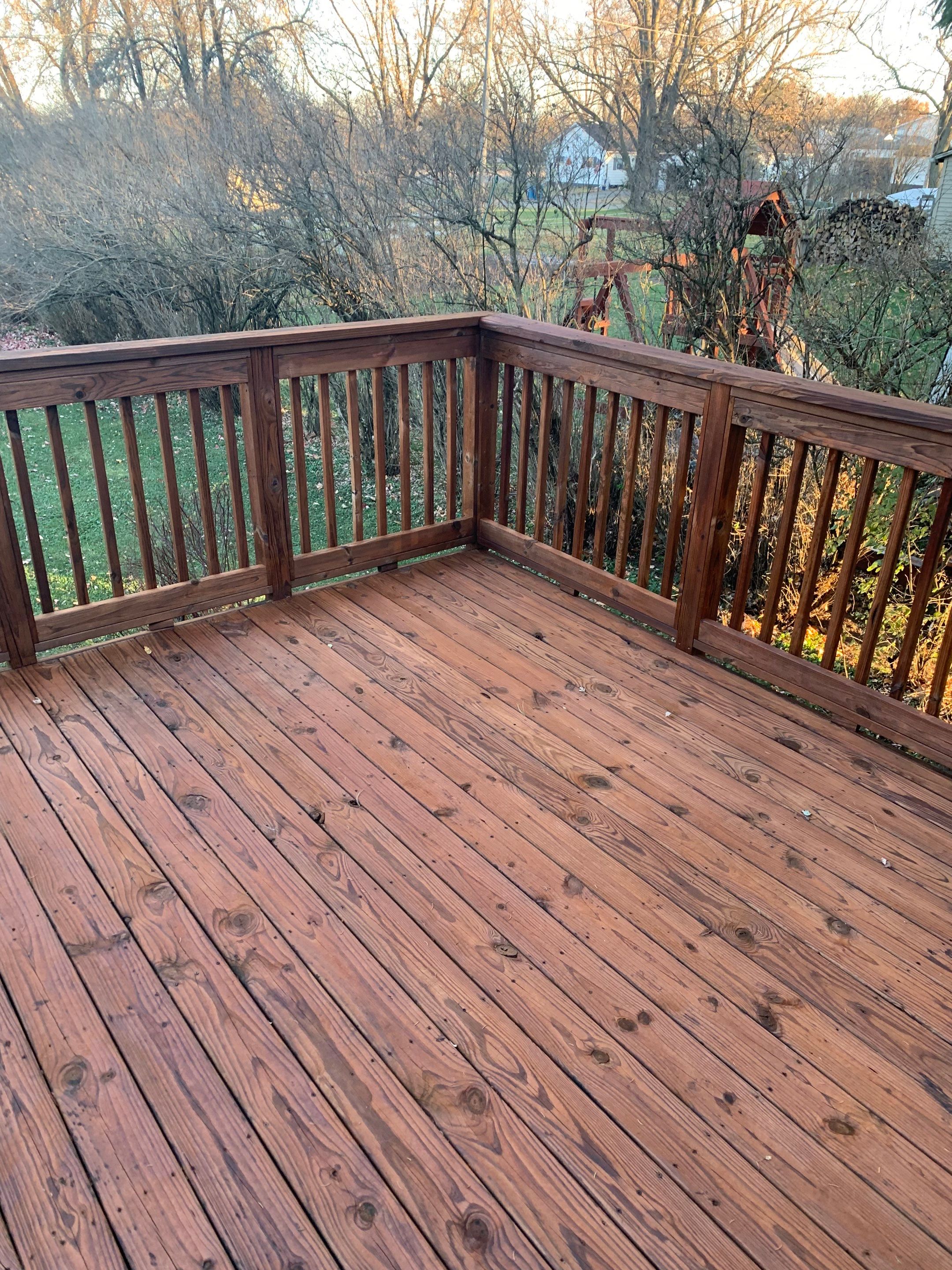Isaac's Deck Restoration by Map Quality Fencing & Decks