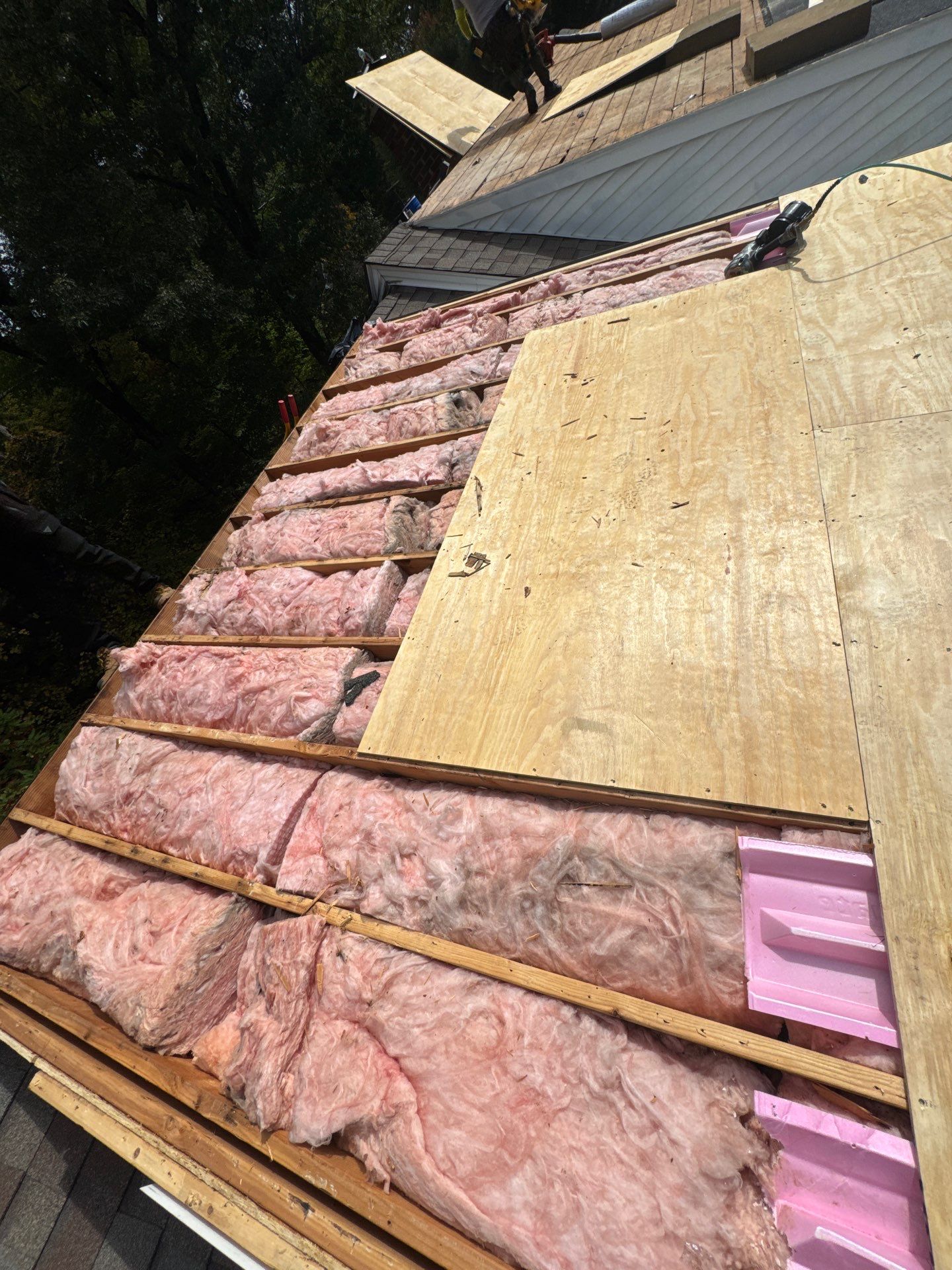 Weathered Wood Shingles by Reimagine Roofing