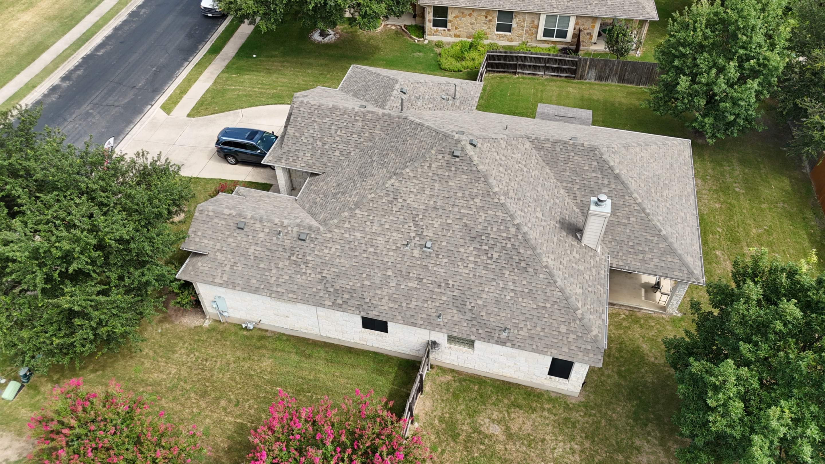 Weathered Wood - Malarkey Highlander by RoofsOnly.com