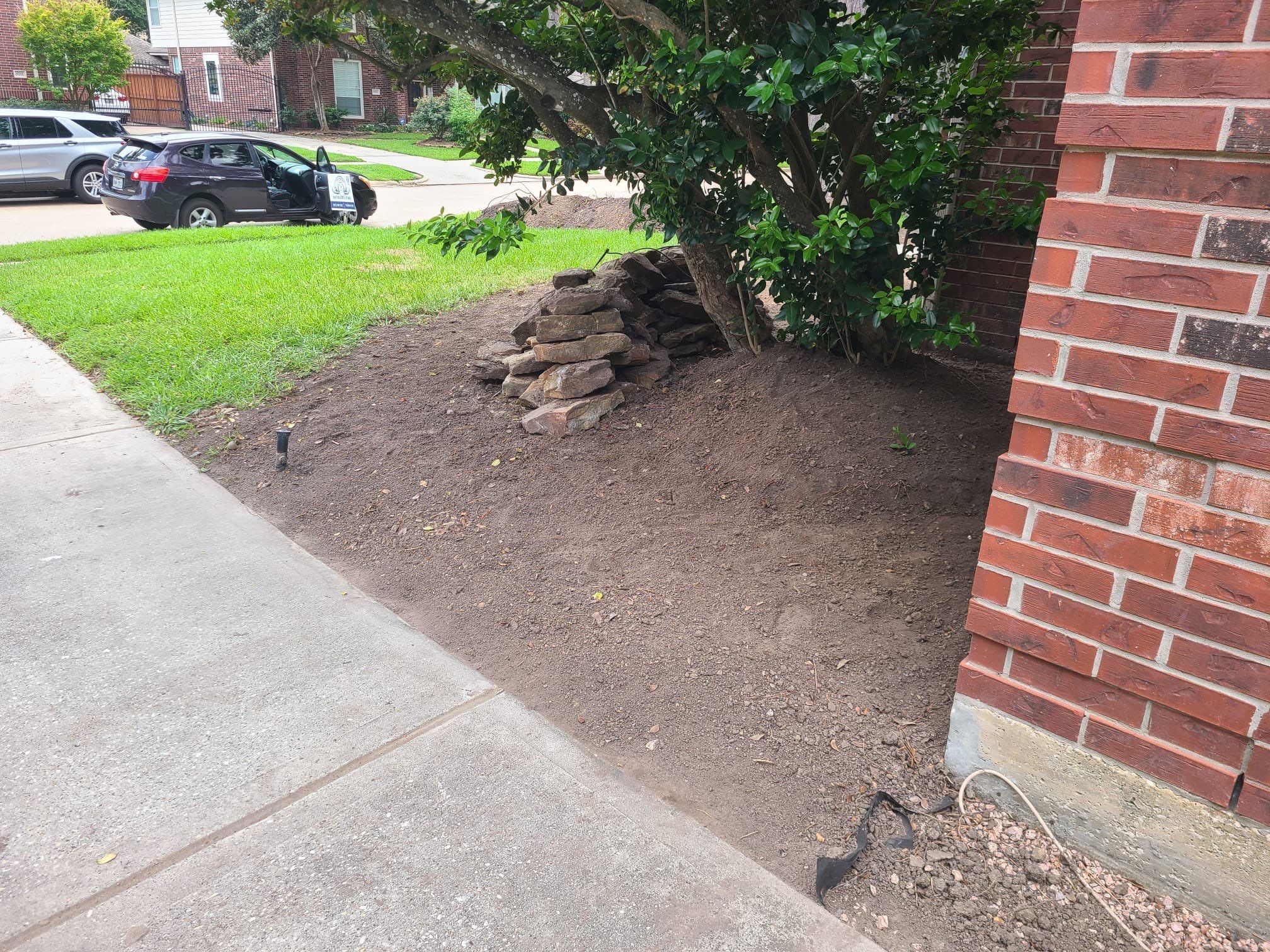 From HOA Headaches to Head-Turning Curb Appeal: Travis's Front Yard Makeover! 🤩 by Texas Urban Elements