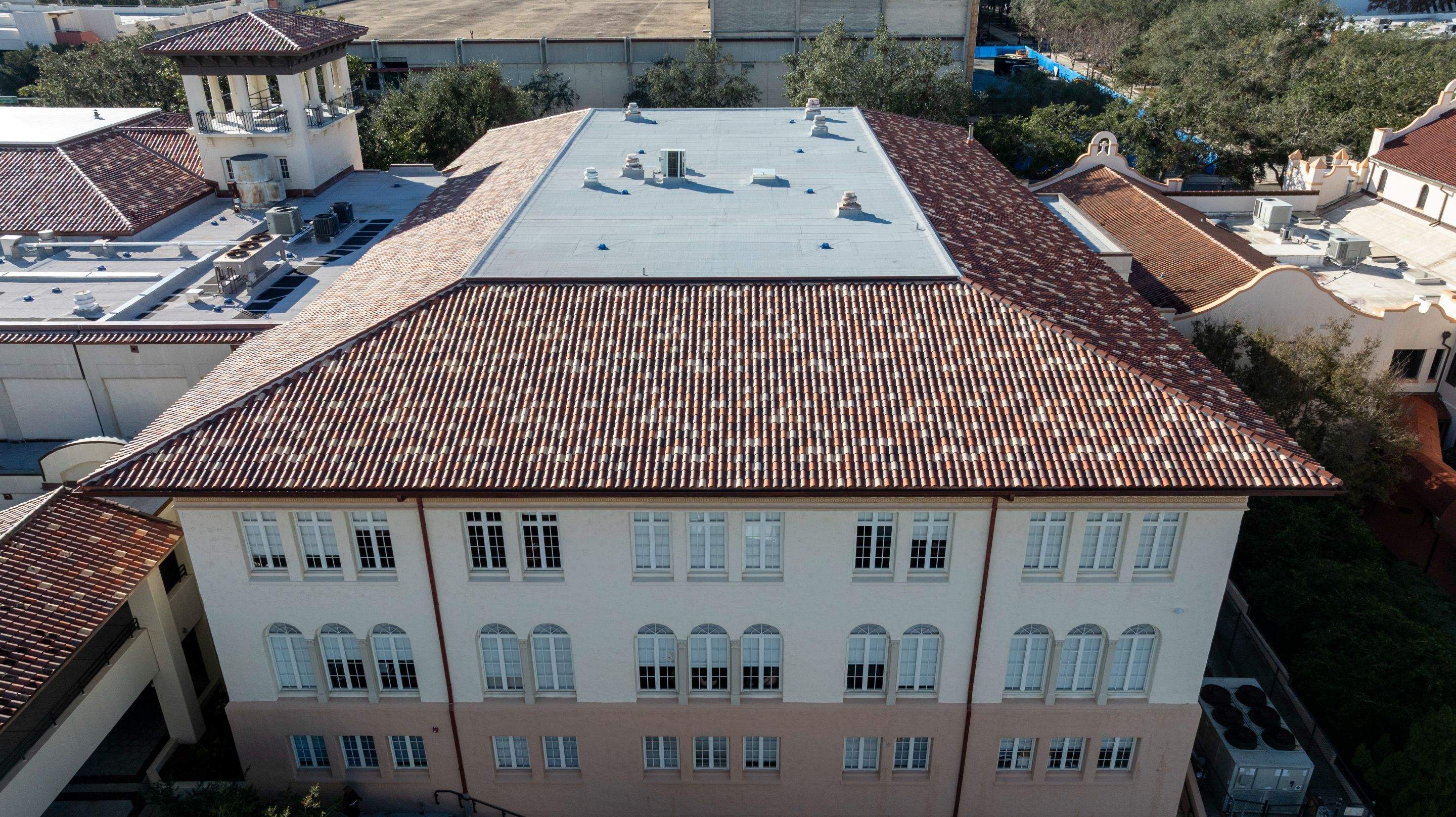 Lakeland City Hall by R.F. Lusa Roofing & Sheet Metal, Inc