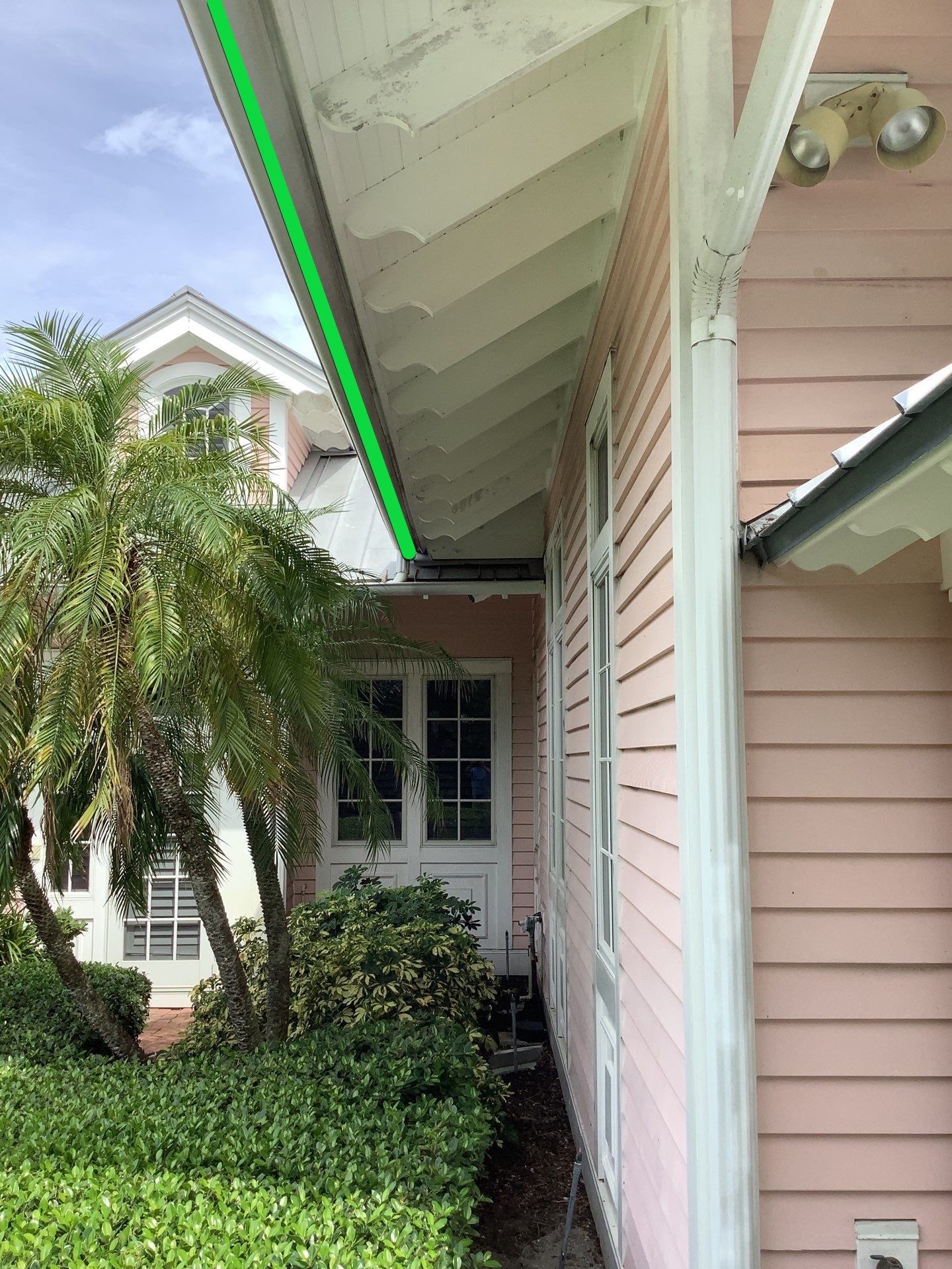 Half-Round Seamless Gutters in Boca Grande FL by Gutter Professors