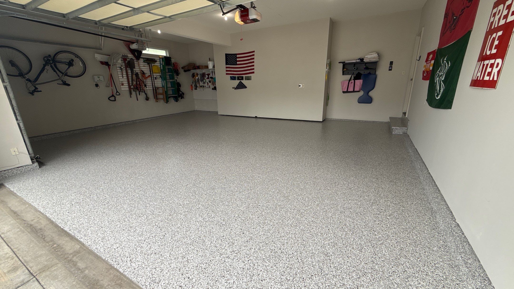 Epoxy Garage Floor Coating Storage in Kansas City by Banner Garage