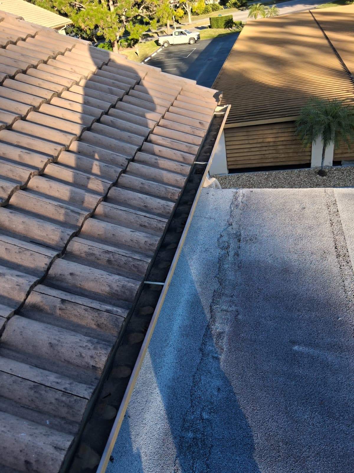 Gutter Cleaning Service in Sarasota FL by Gutter Professors