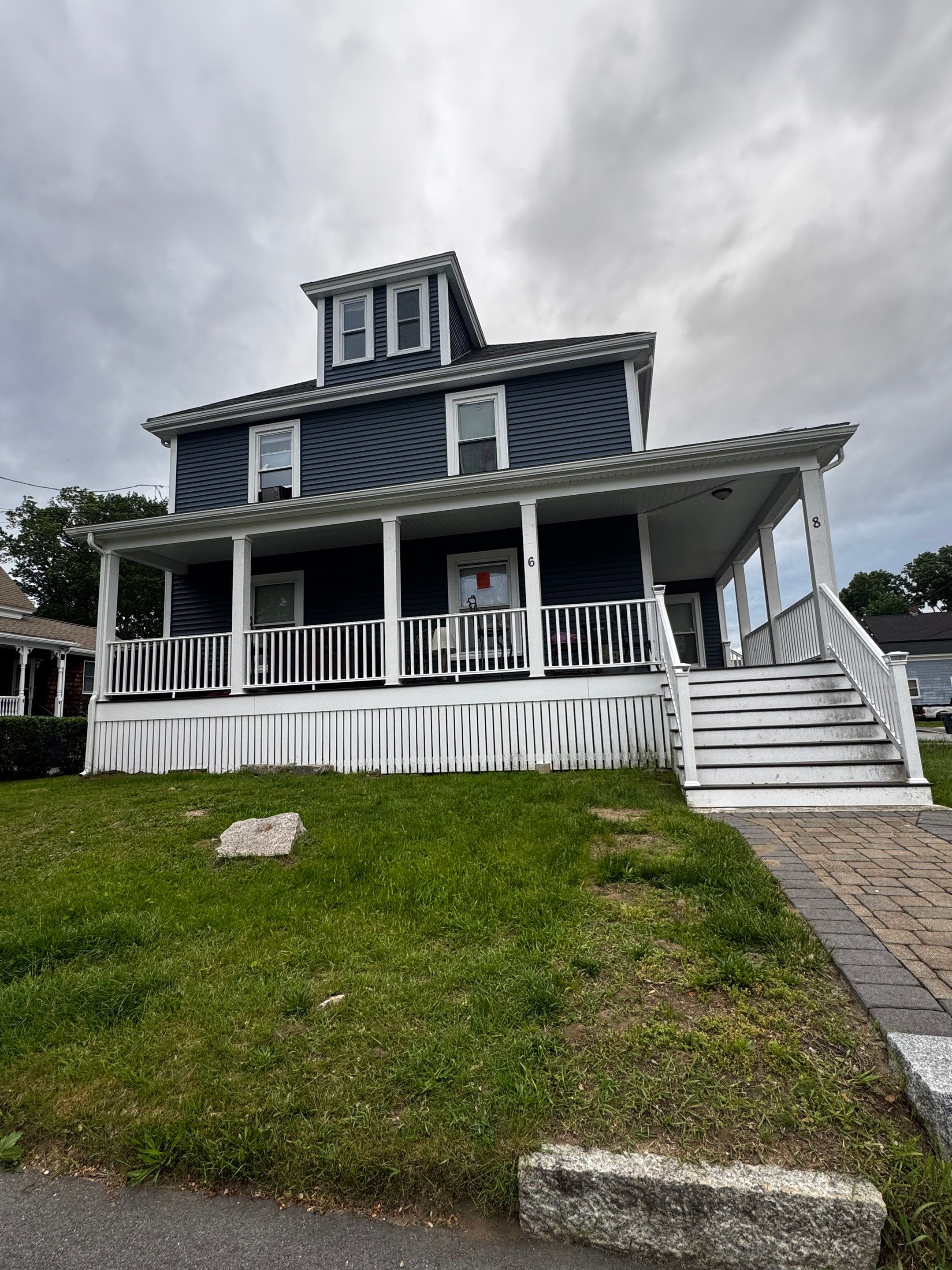 Tyee Siding  by Tyee Construction Corp