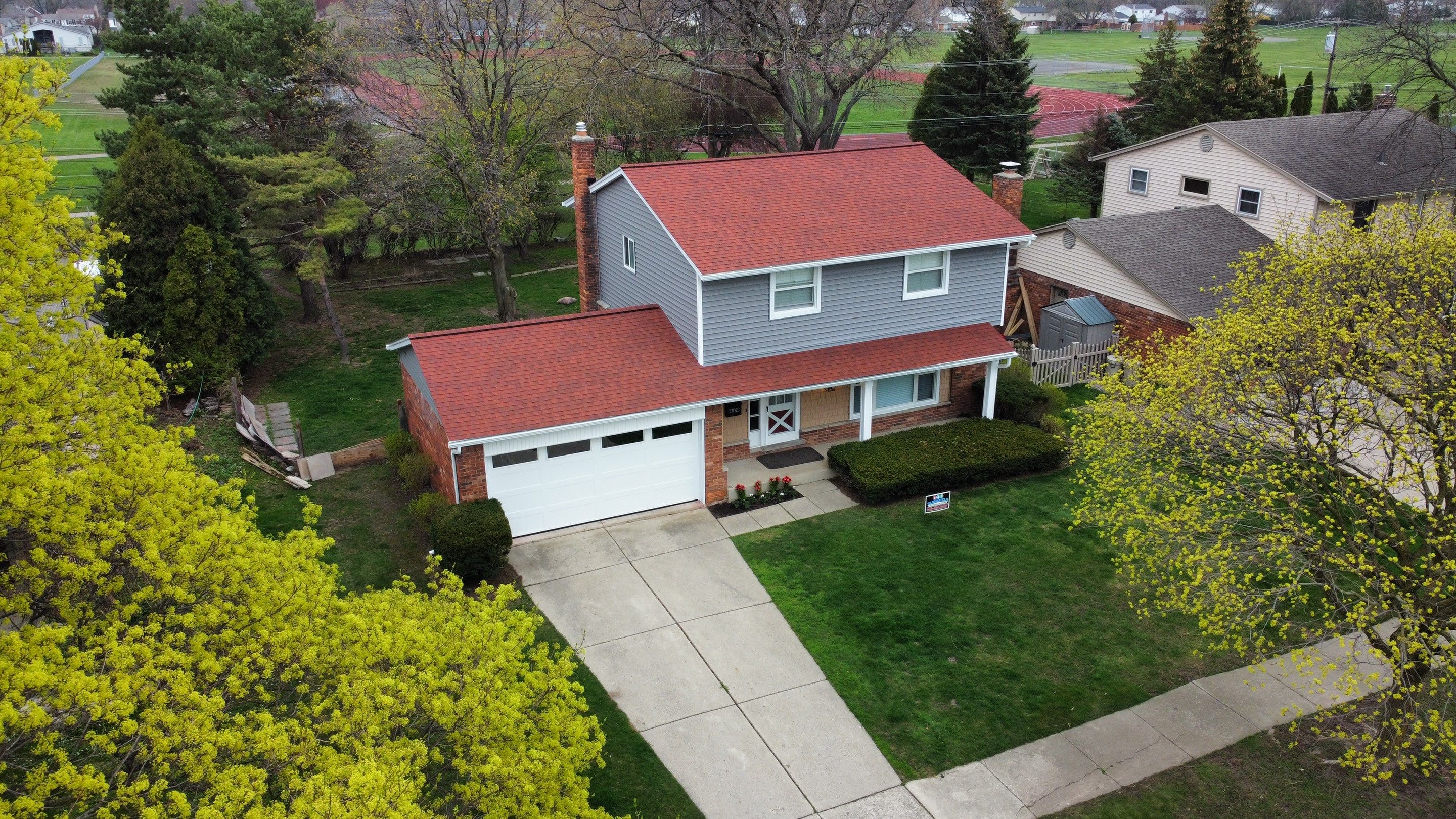 Vinyl Siding Replacement - Private Residence  by Bloomfield Construction & Restoration