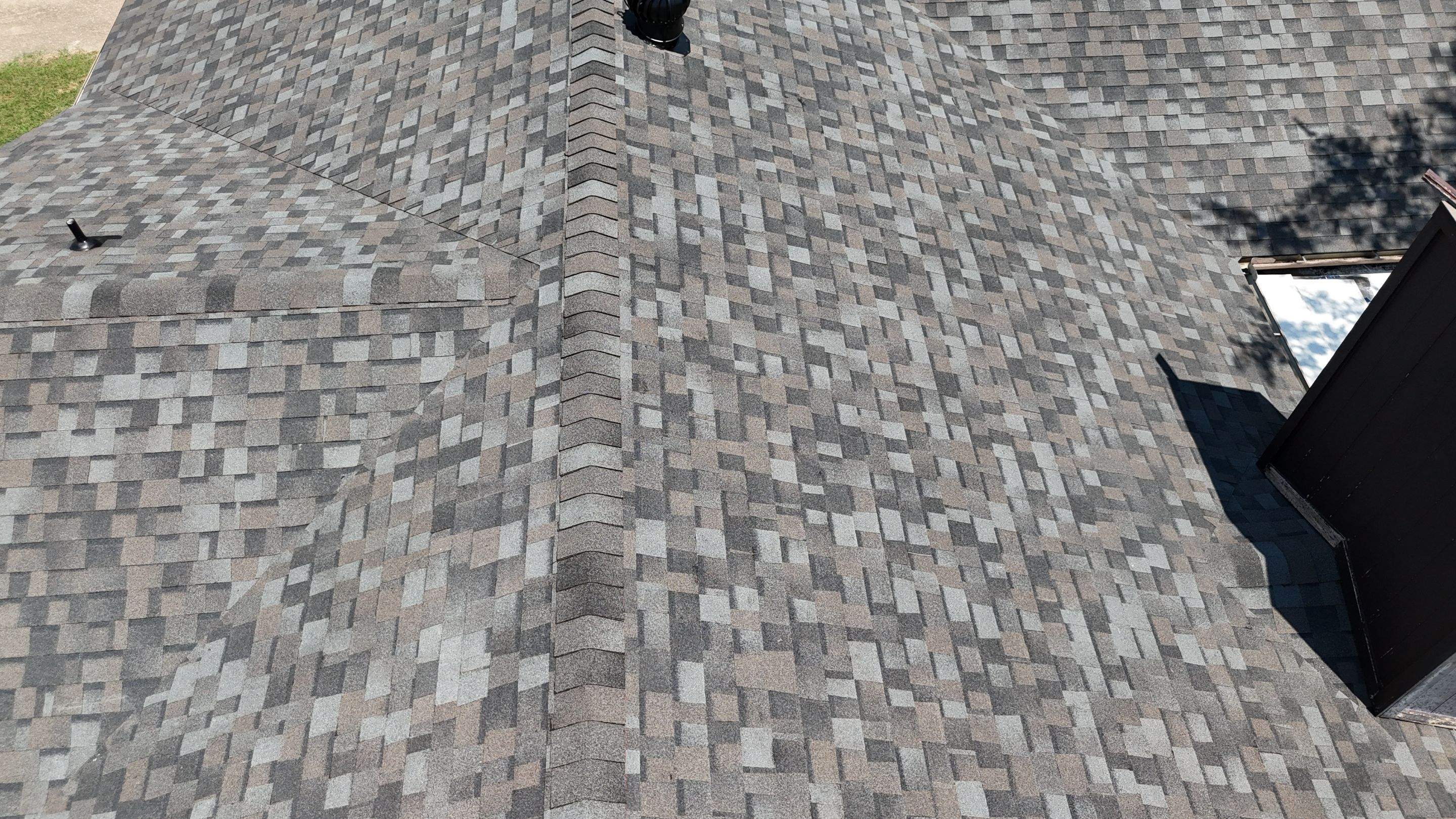 Williamsburg Gray - Owens Corning TruDefinition Duration by RoofsOnly.com