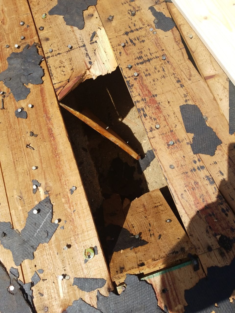 Residential Roofing Installation using GAF Royal Sovereign by A & H Roofing and Contracting