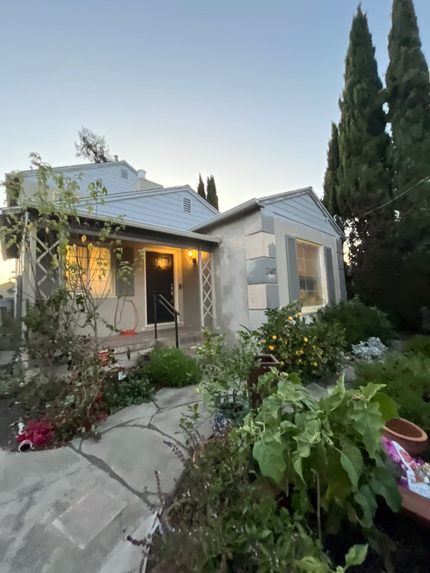 Exterior repaint-siding and stucco by Herrera’s Bay Area Painting inc.