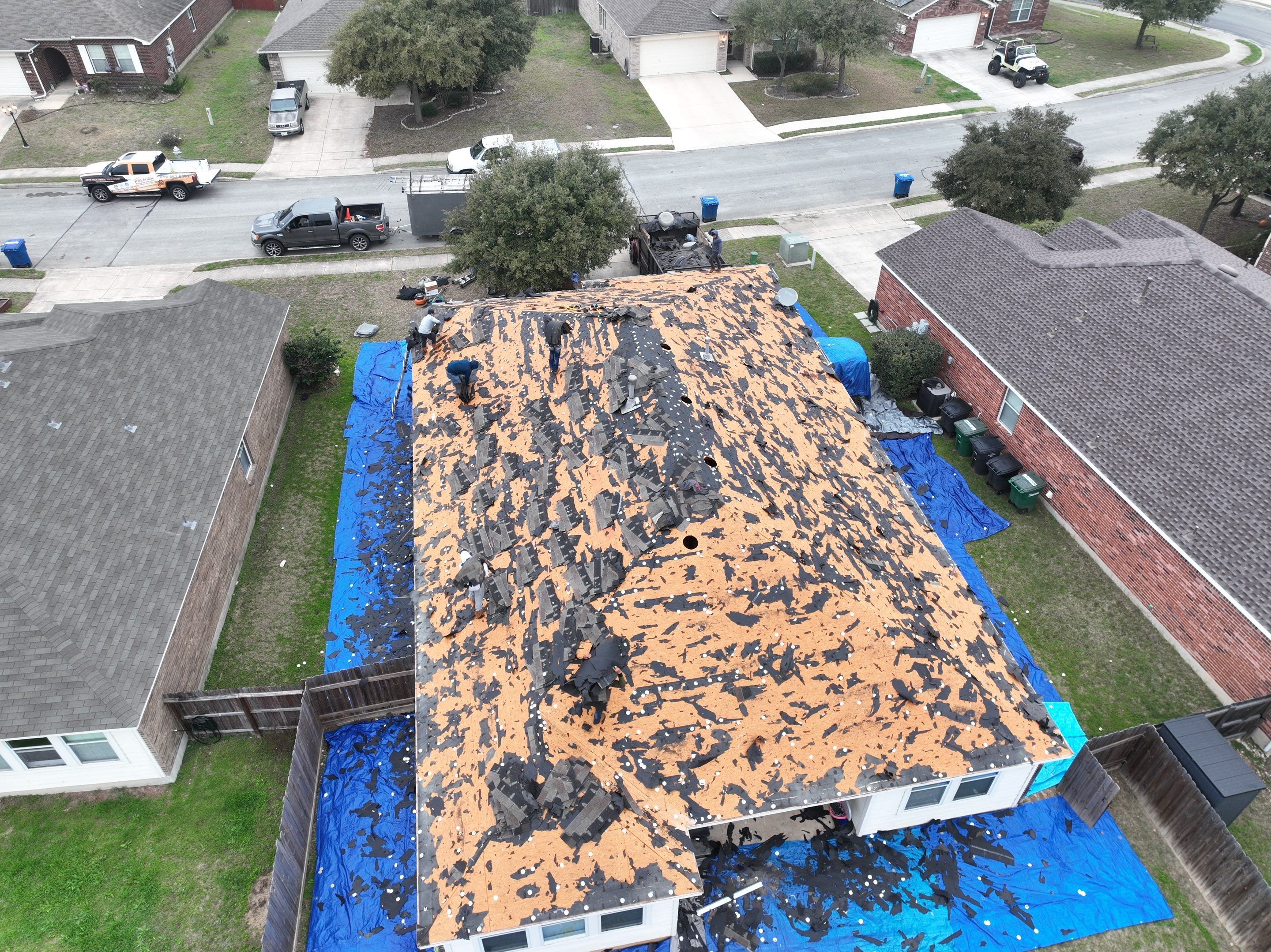 Residential Roof Replacement using 30 Year Laminate Shingles with High Profile Ridge by Premier Roofing and Contracting