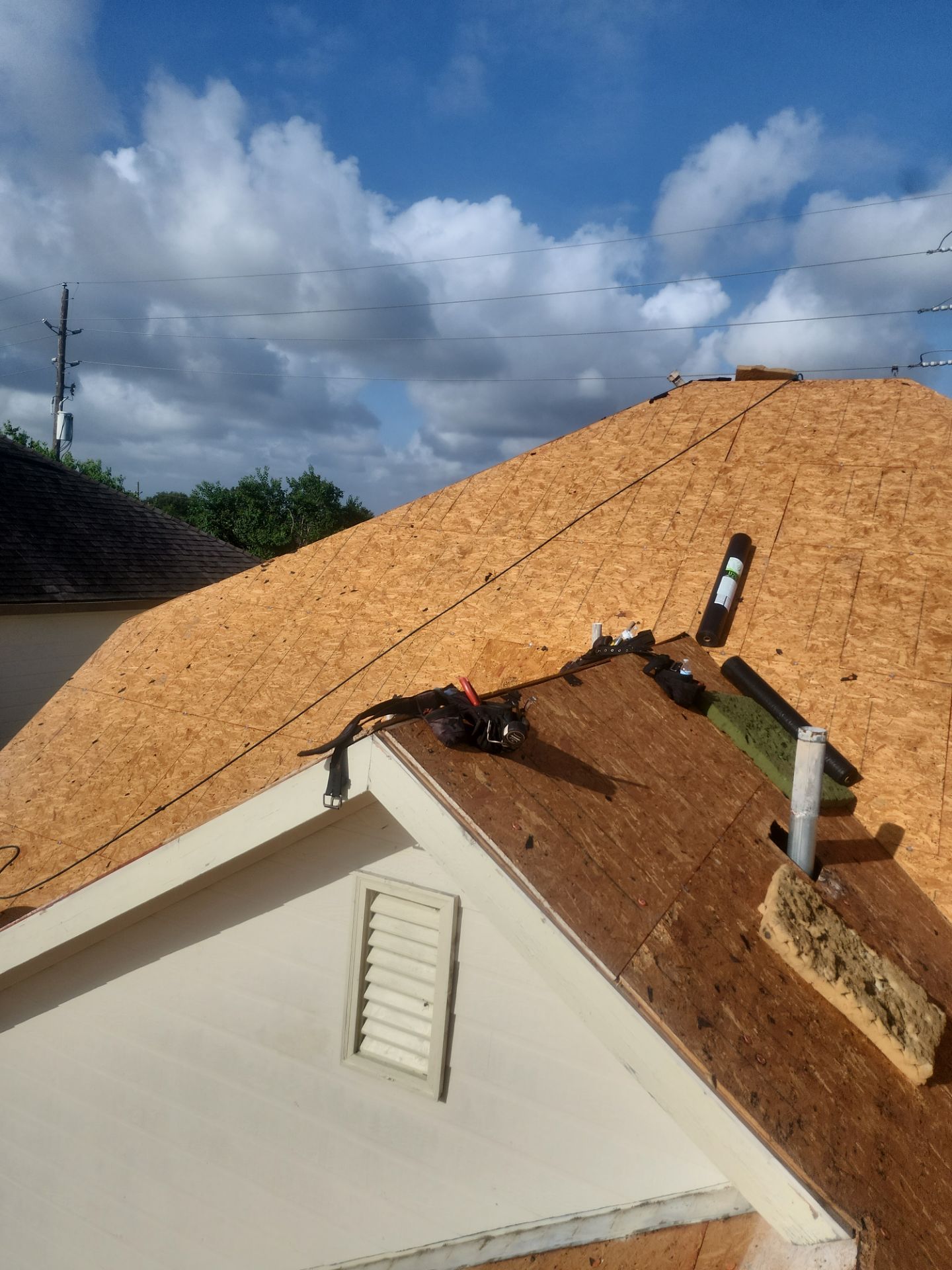Residential Roofing Installation using Owen's Corning Duration (Lifetime) Shingles by Roof Repair Company