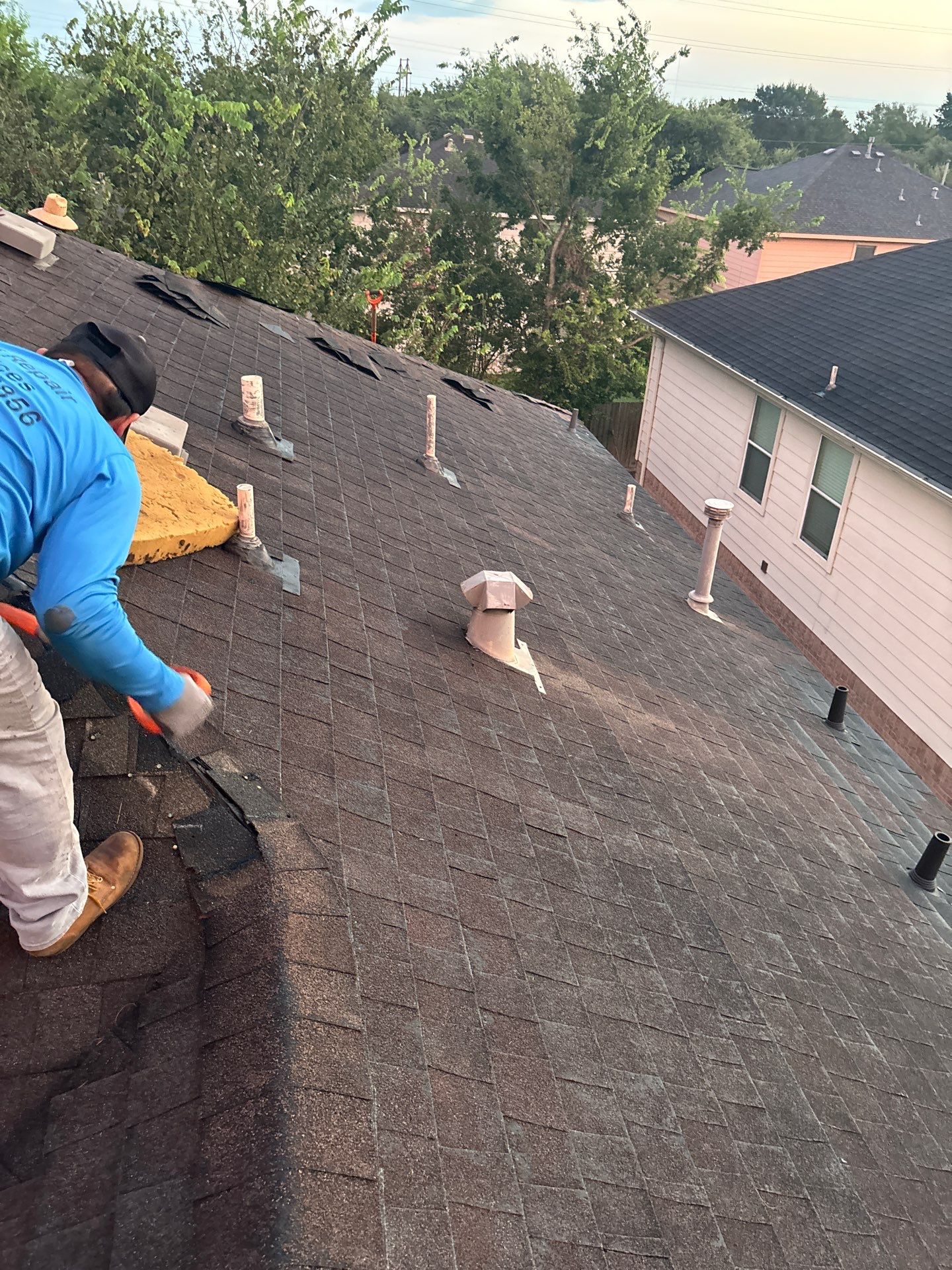 Residential Roofing Installation using Owen's Corning Duration (Lifetime) Shingles by Roof Repair Company