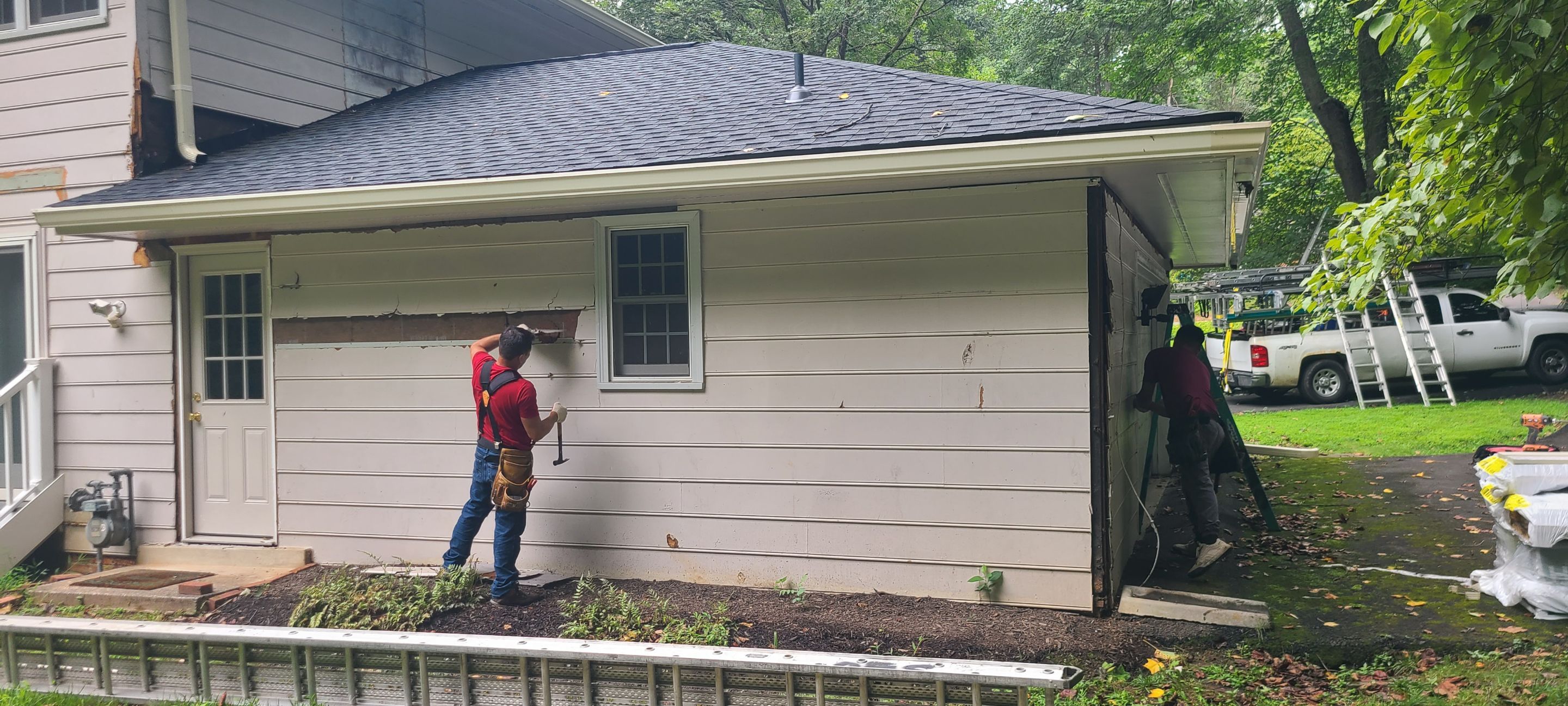 Great Falls: Siding Replacement with James Hardie Statement Beaded Plank in Cobblestone by RM Banning, Inc.