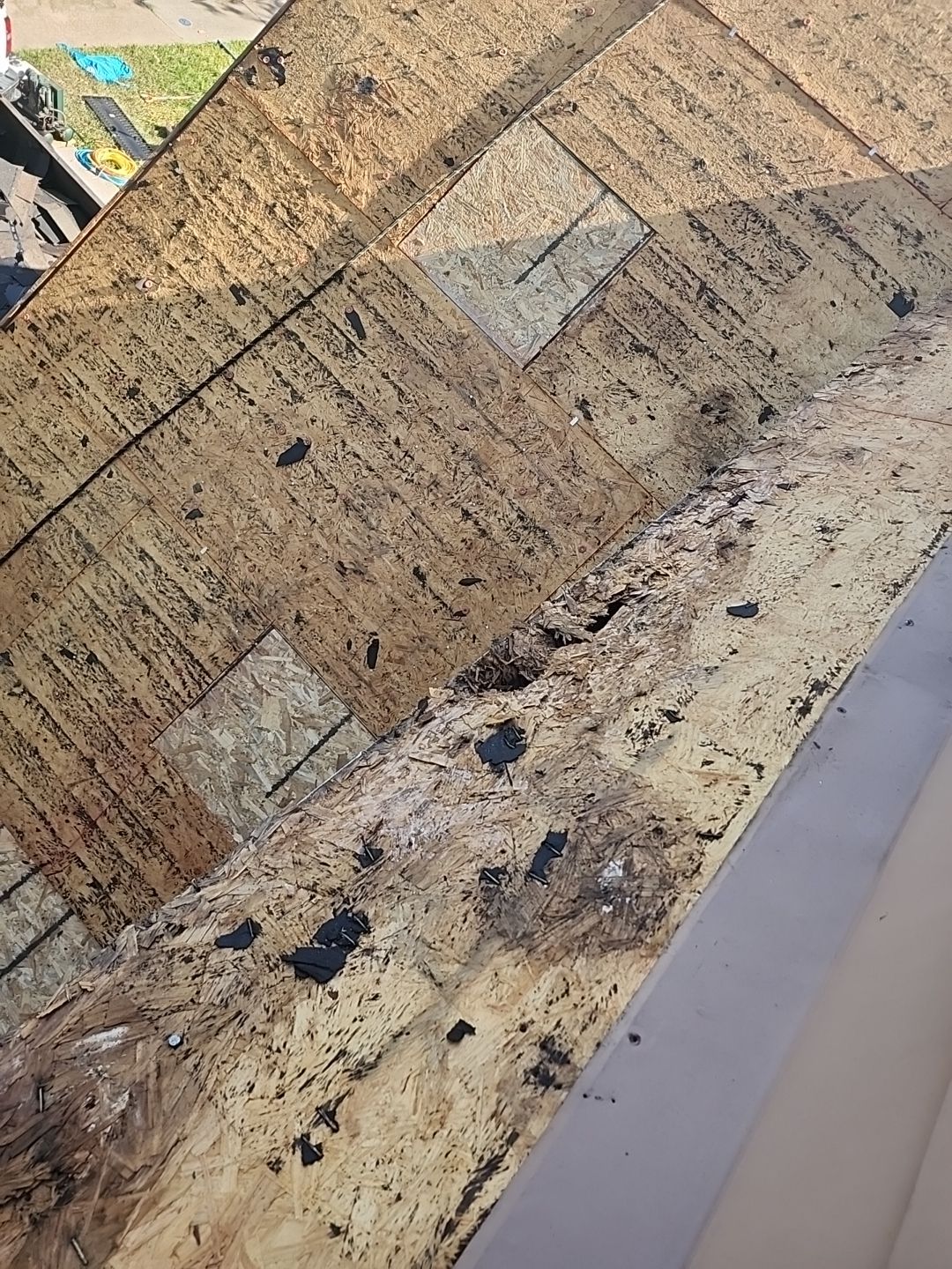 Residential Roofing Installation using Owen's Corning Duration (Lifetime) Shingles by Roof Repair Company