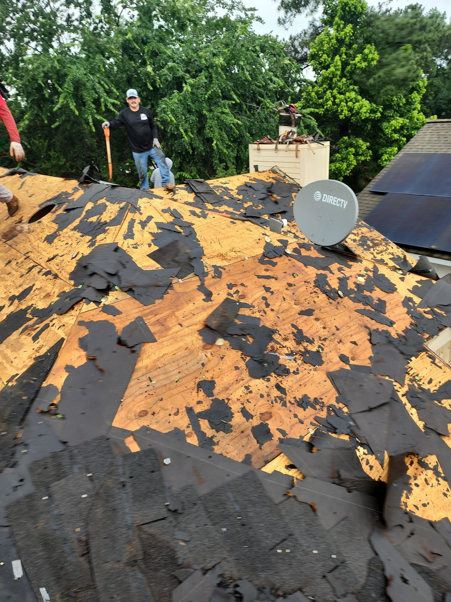 Residential Roofing Installation using Owen's Corning Duration (Lifetime) Shingles by Roof Repair Company