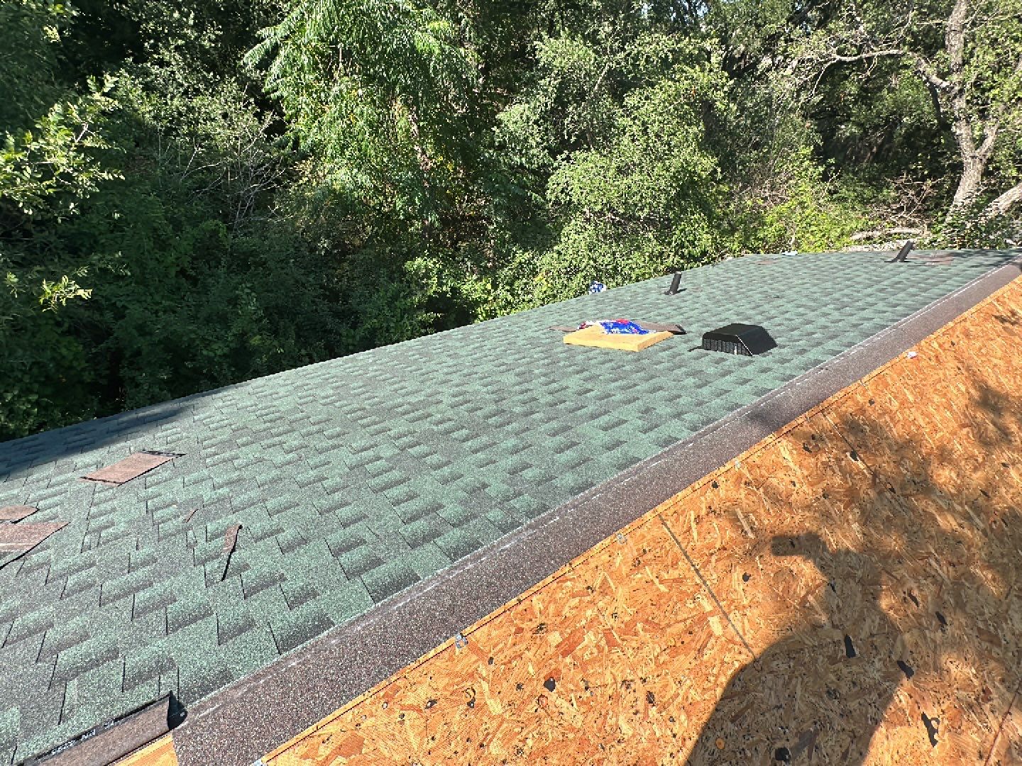 GAF HDZ - Hunter Green by Elite Roofing LLC