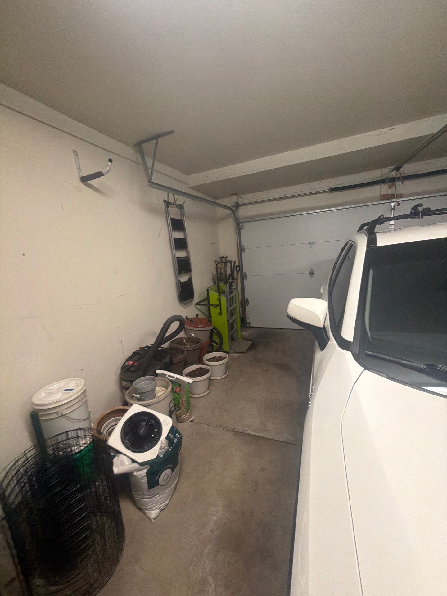 Full Interior Painting and Garage Wall Refresh in Franklin by OCS Contracting Services