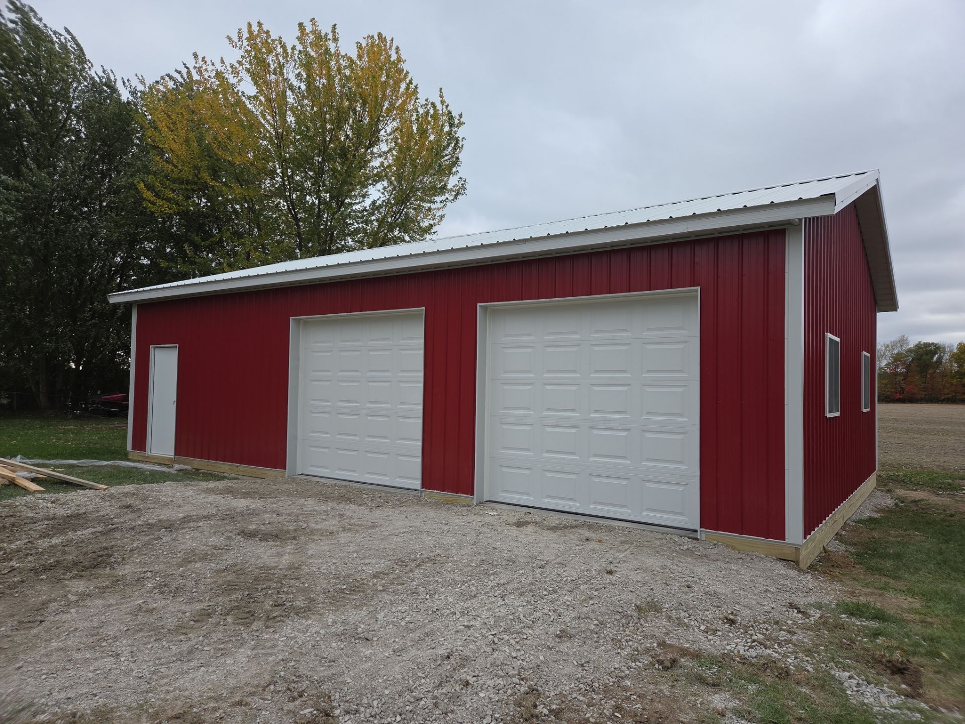 24'x40'x10' Pole Barn
