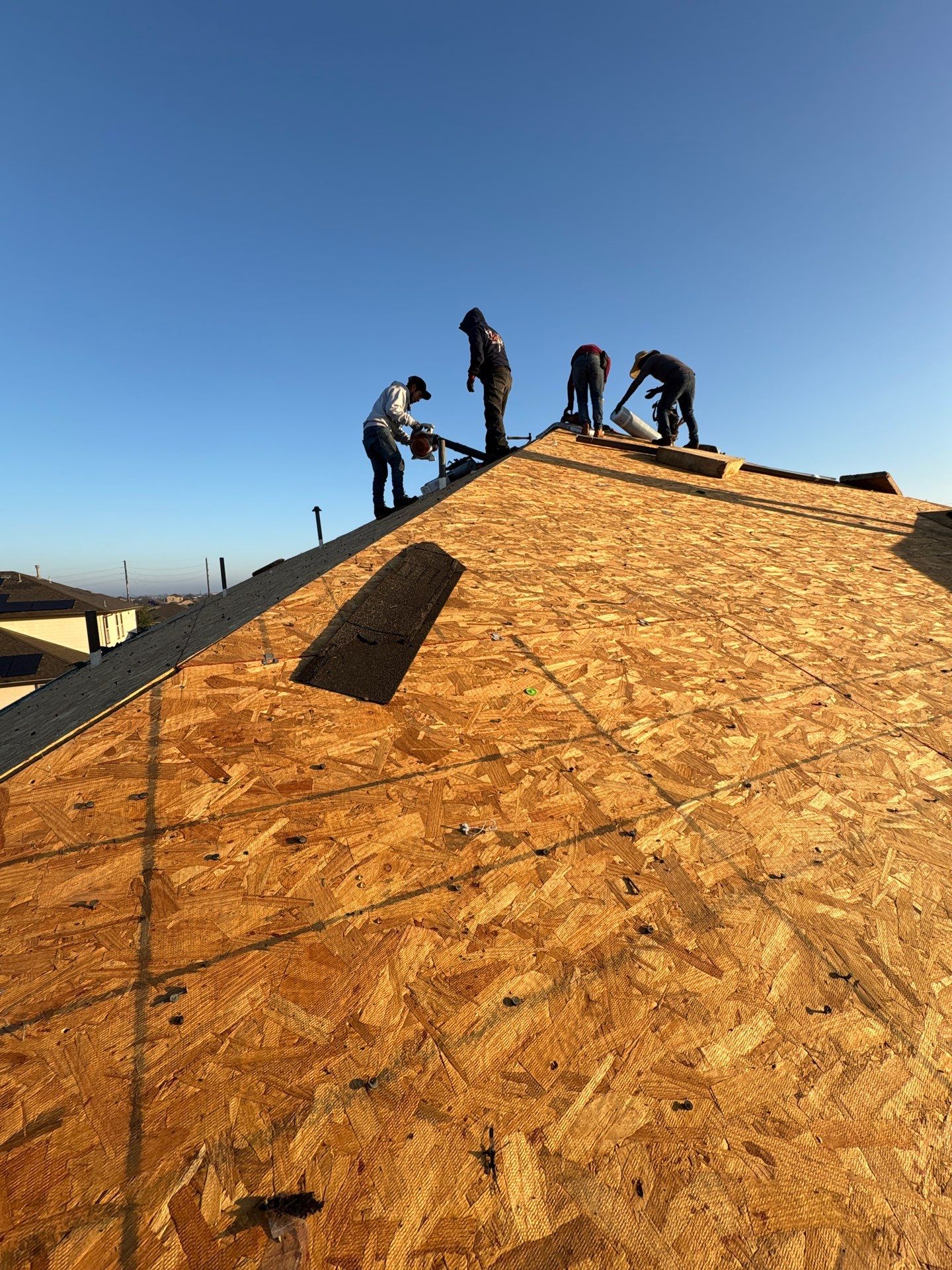 GAF Natural Shadow - Weathered Wood by Elite Roofing LLC