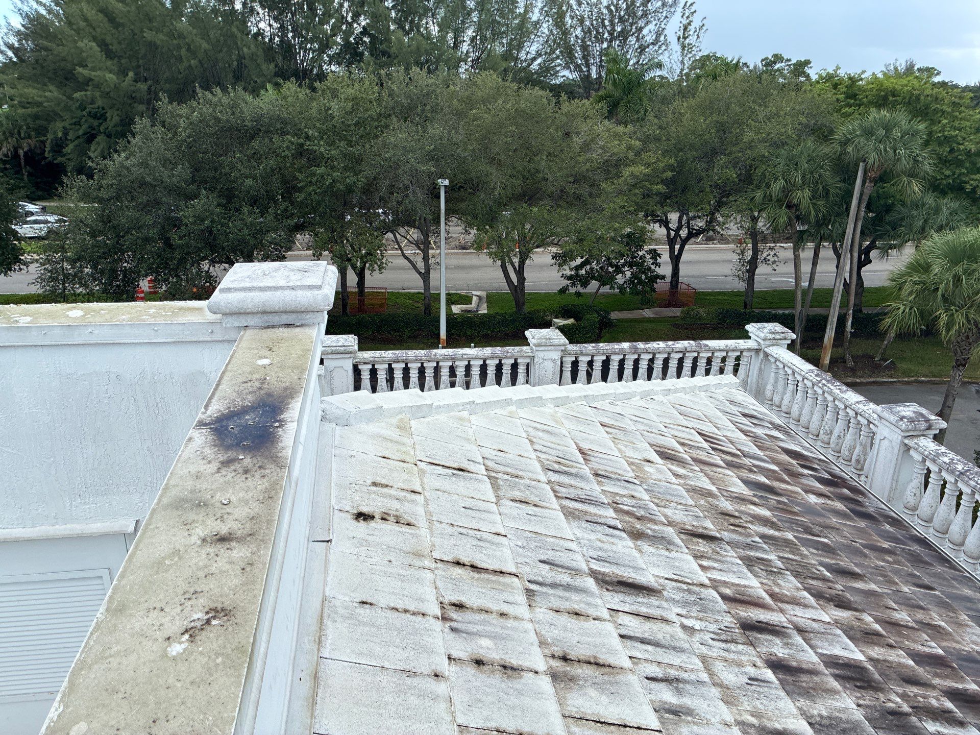 Pressure Washing Commercial Parkland by BKB Pressure Cleaning LLC