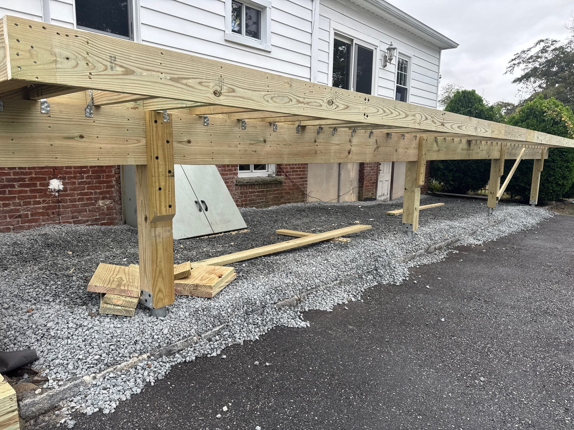 new deck with cable rails in Montclair NJ by deck guardian