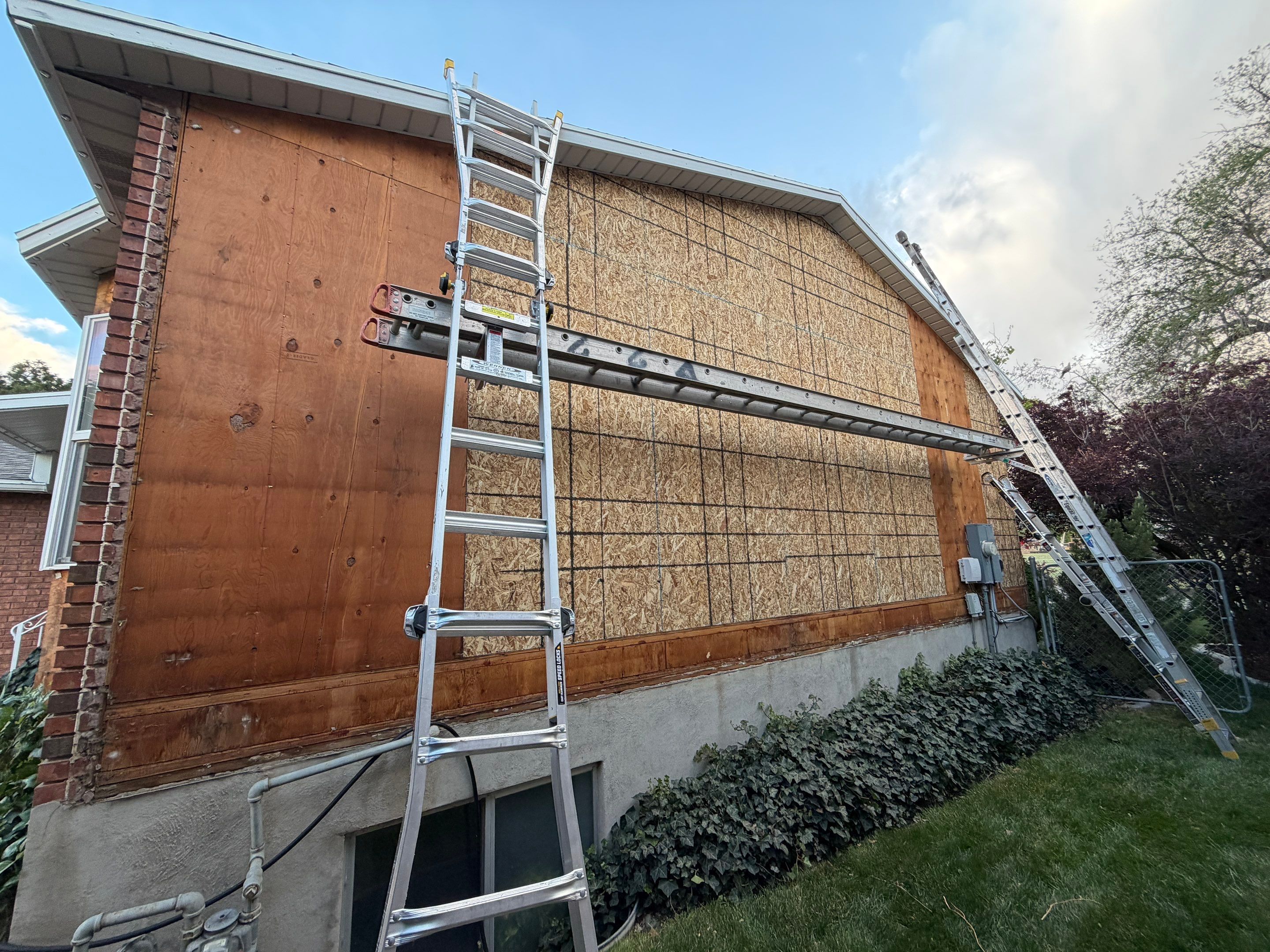 West Valley City | Aluminum to Hardie Conversion | Timber Bark & Arctic White by Ideal Siding Utah