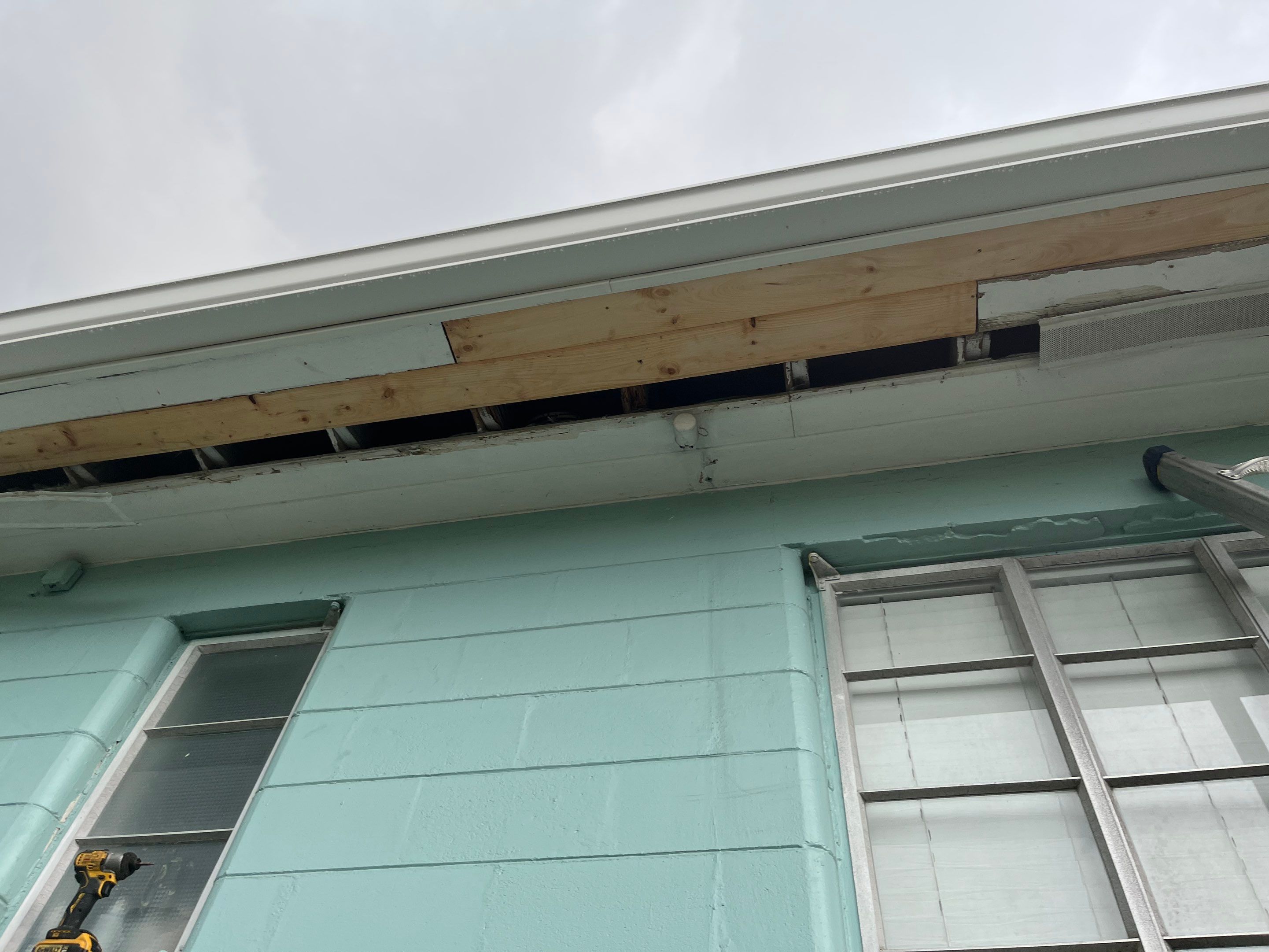 Gutter Replacement Before & After in Sarasota FL by Gutter Professors
