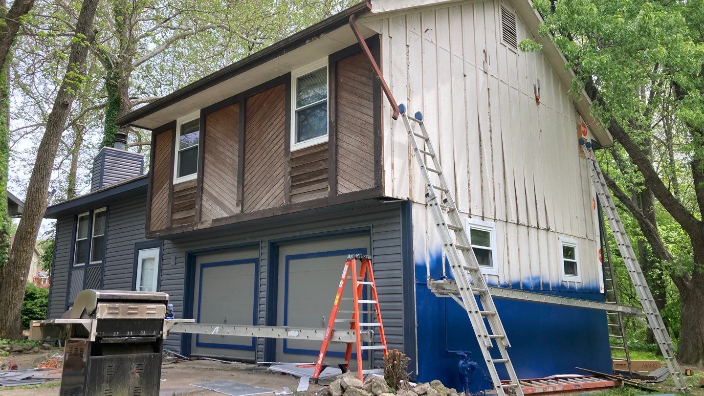 Siding Installation and Roof install with OC Oakridge by EEC  Windows, Siding & Roofing 